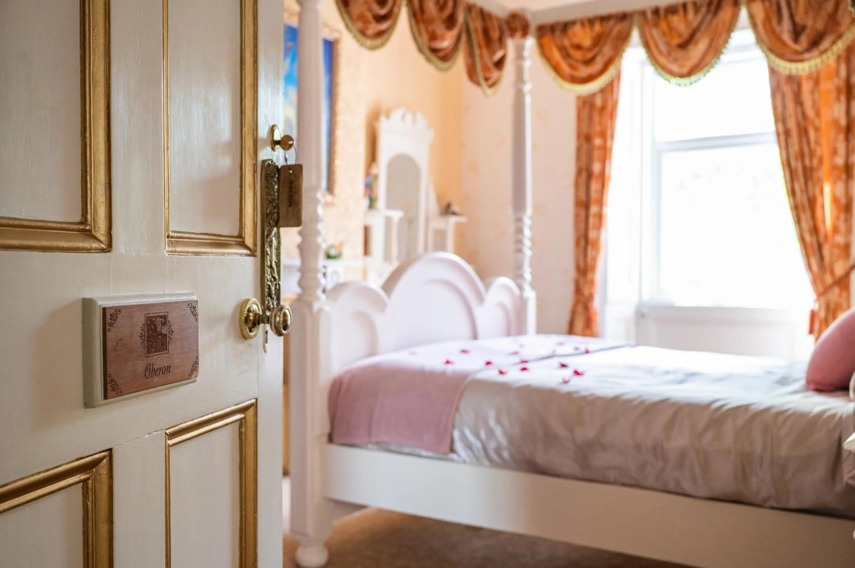 Bedroom, Bed in Enchanted Manor