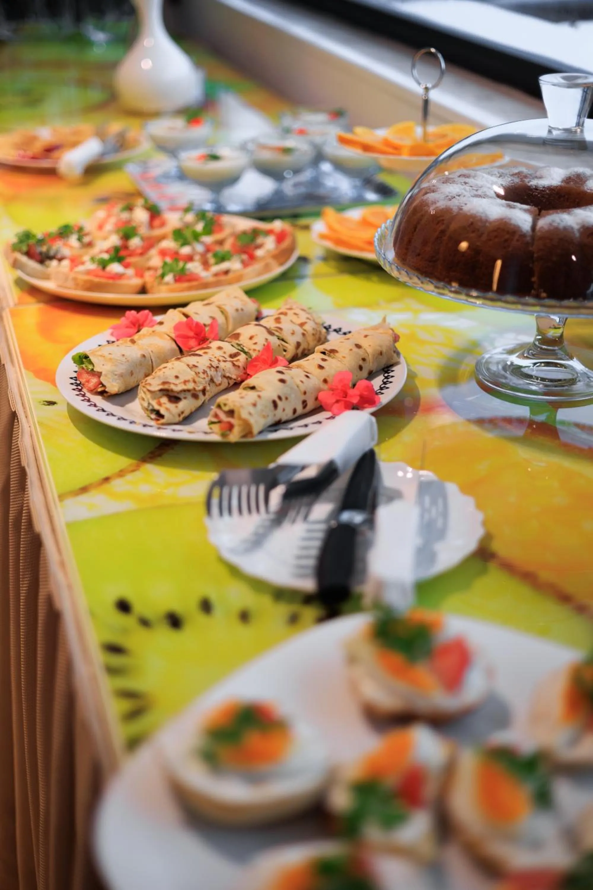 Buffet breakfast in Hotel Brilant Saranda