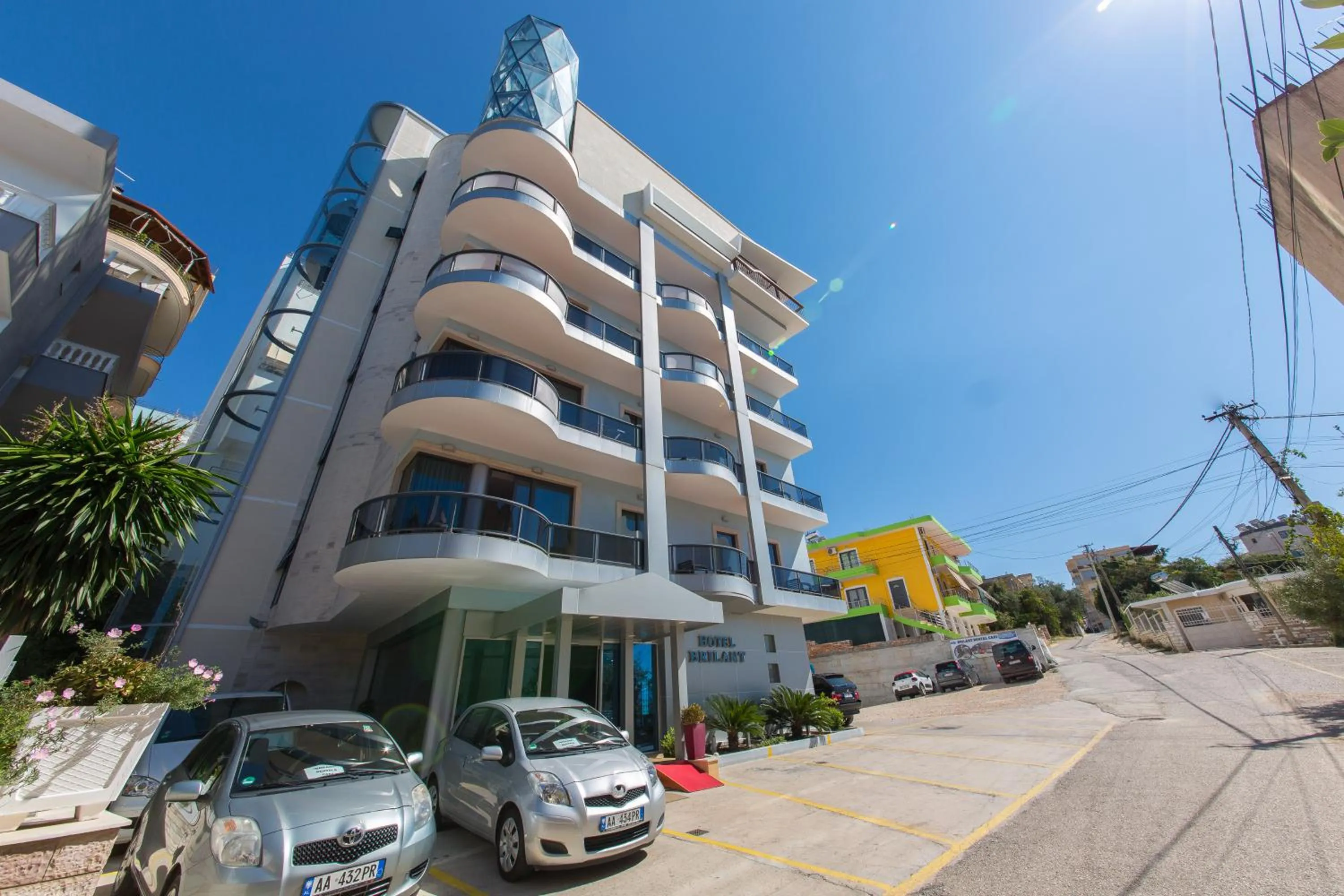 Property building in Hotel Brilant Saranda