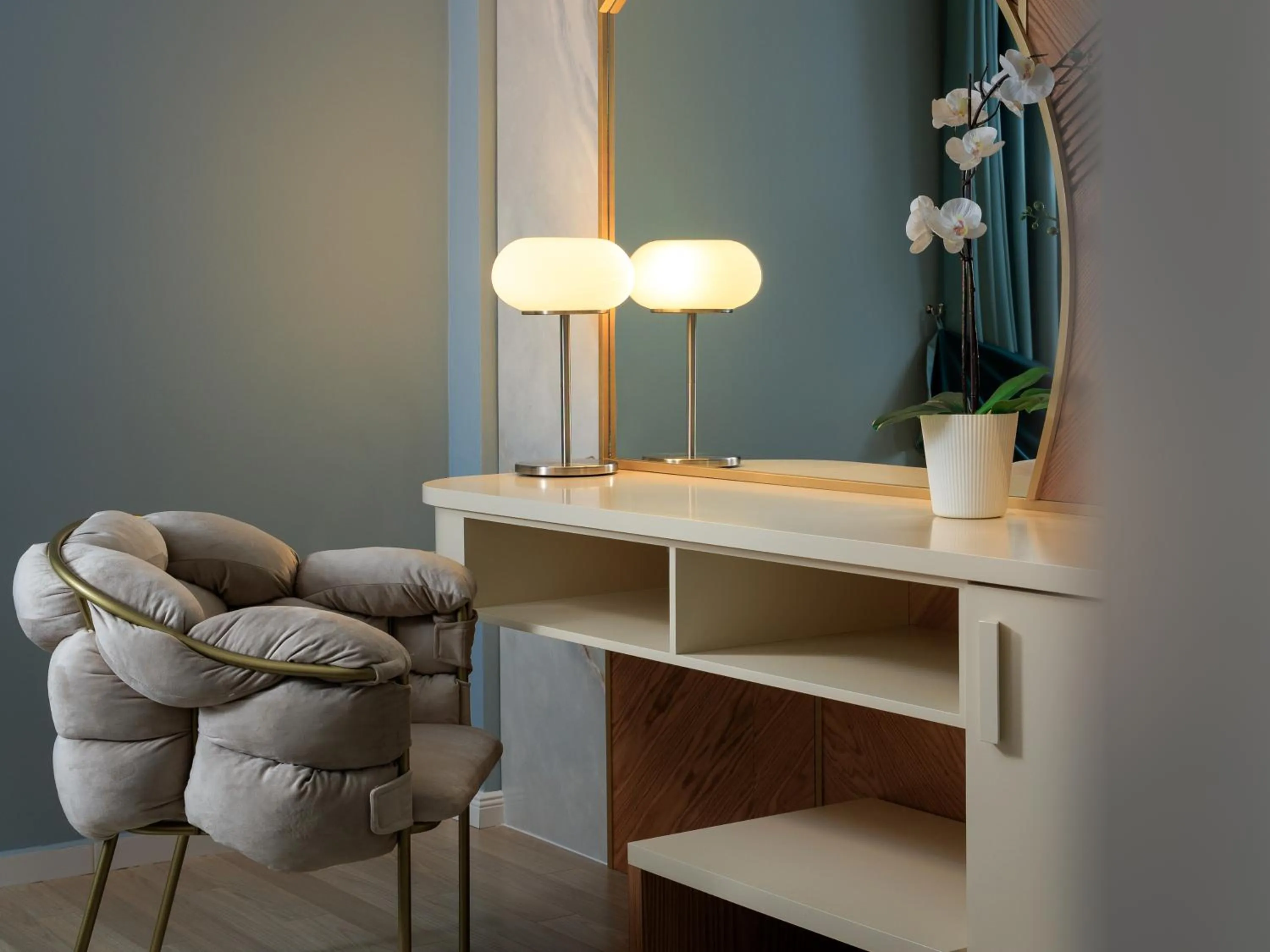 Seating area in Hotel Brilant Saranda