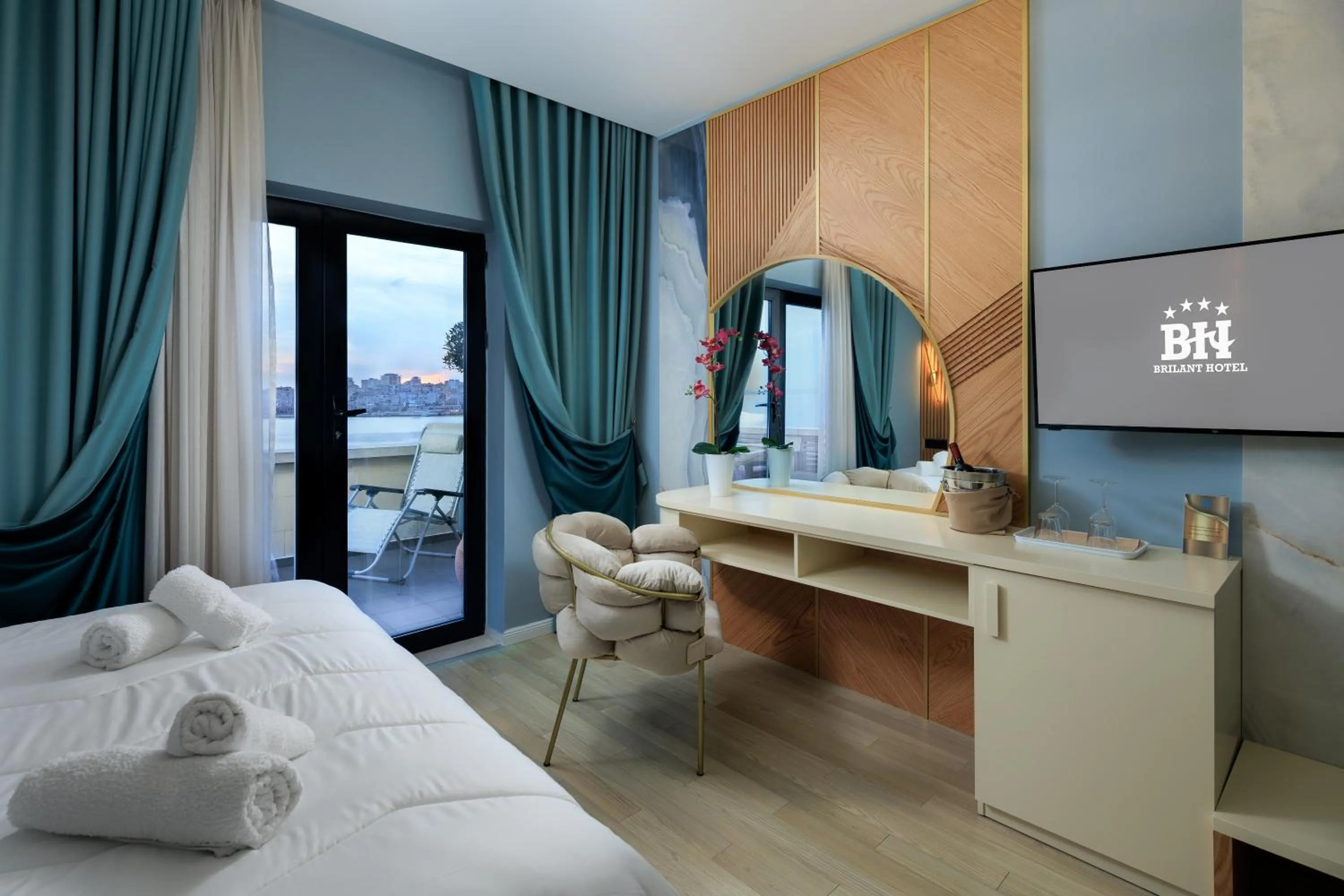 Photo of the whole room, Bed in Hotel Brilant Saranda