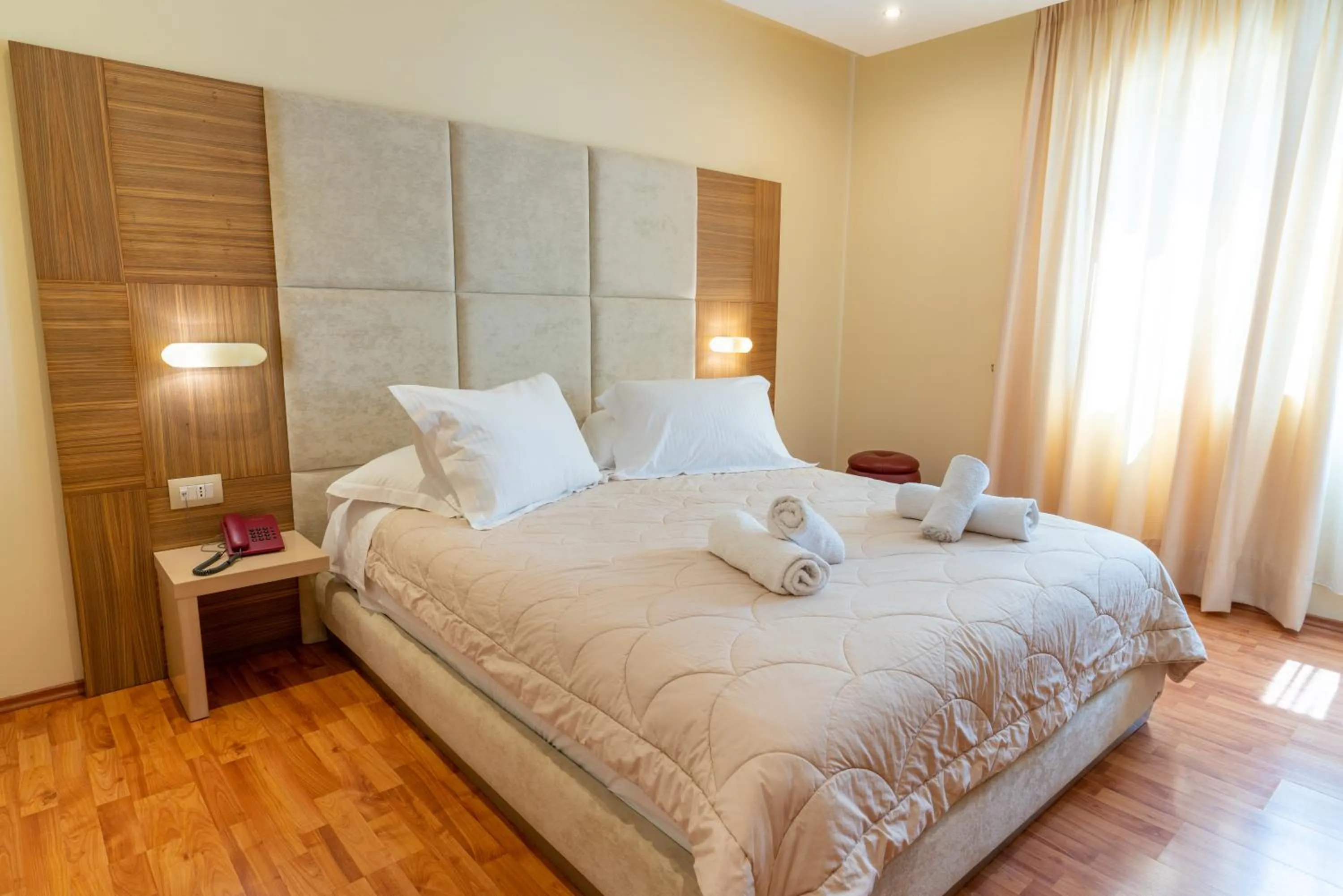 Photo of the whole room, Bed in Hotel Brilant Saranda