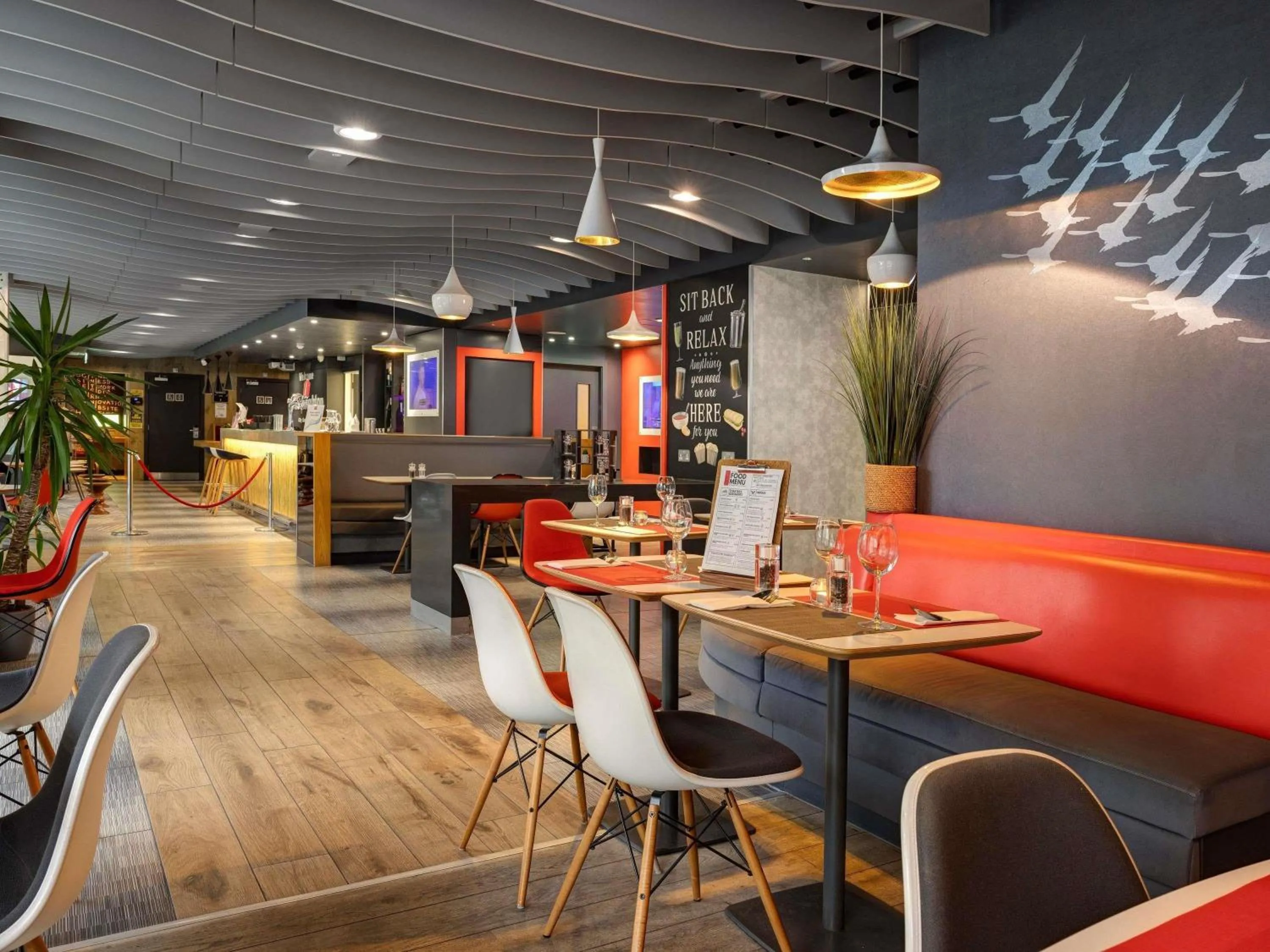 Property building in ibis Brighton City Centre - Station