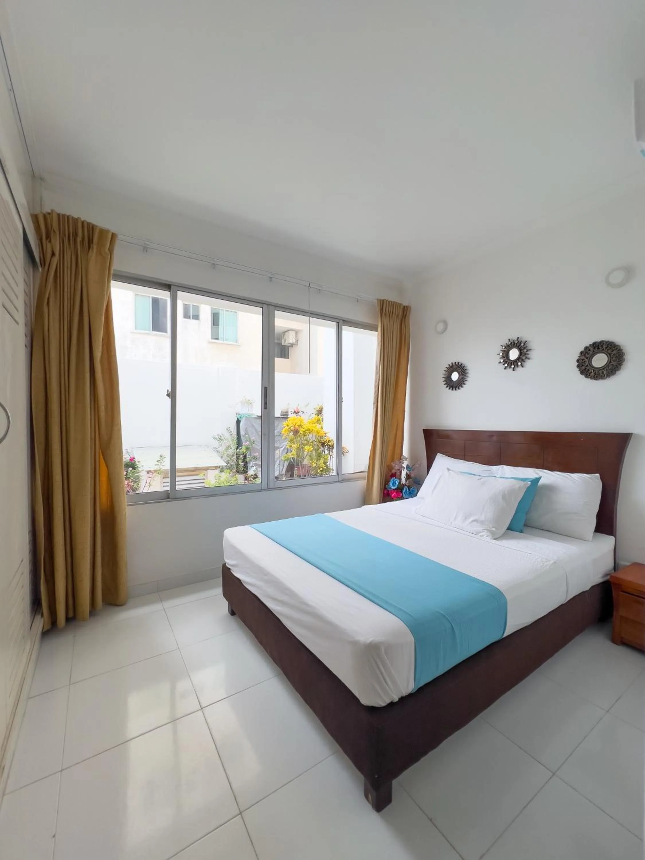 Photo of the whole room, Bed in Apartamentos Playa Rodadero