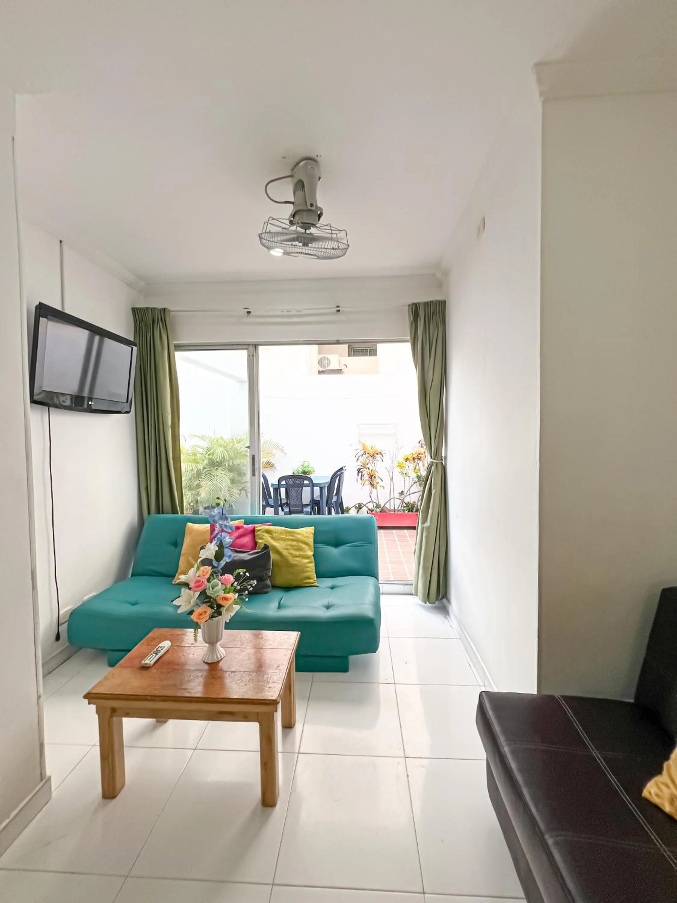 TV and multimedia in Apartamentos Playa Rodadero