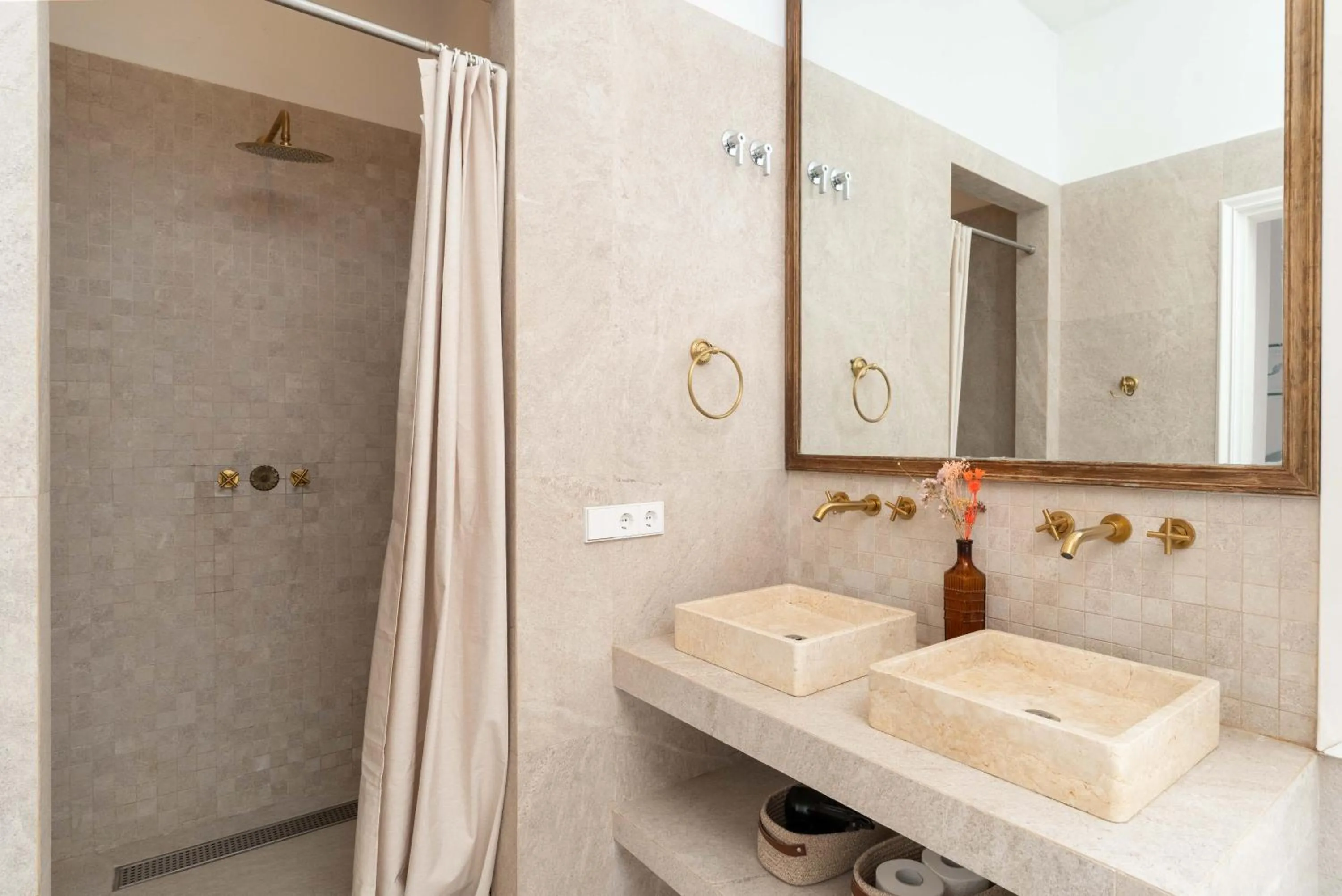 Bathroom in BCN Apartments 41