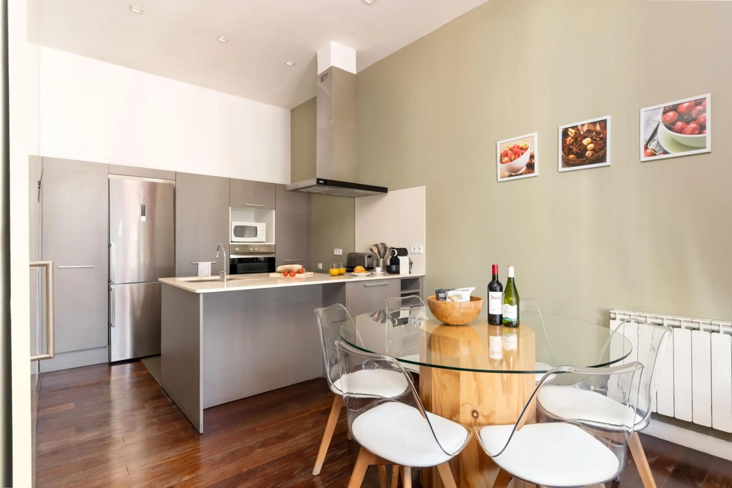 Kitchen or kitchenette in BCN Apartments 41