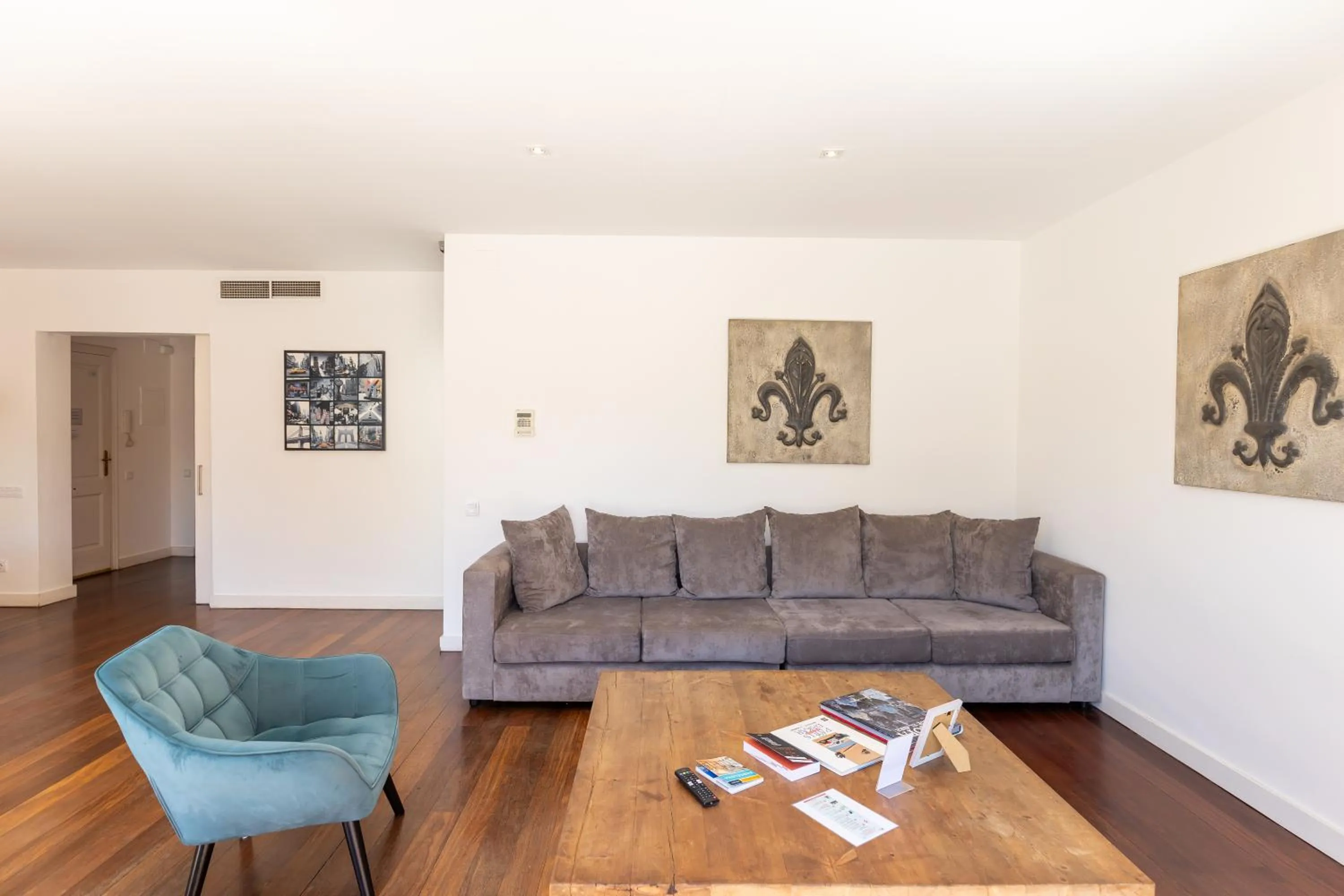 Living room in BCN Apartments 41