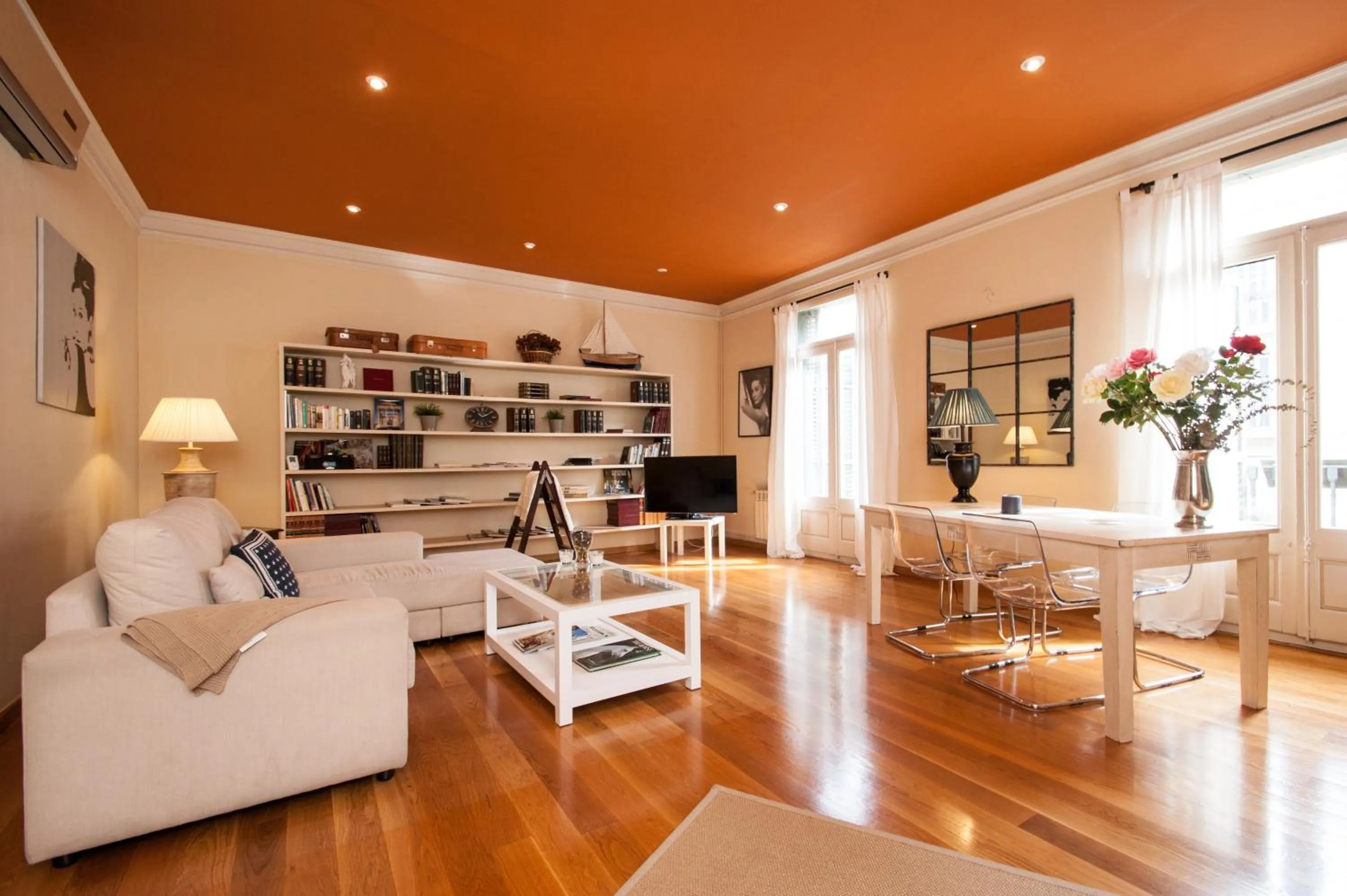 Living room in BCN Apartments 41