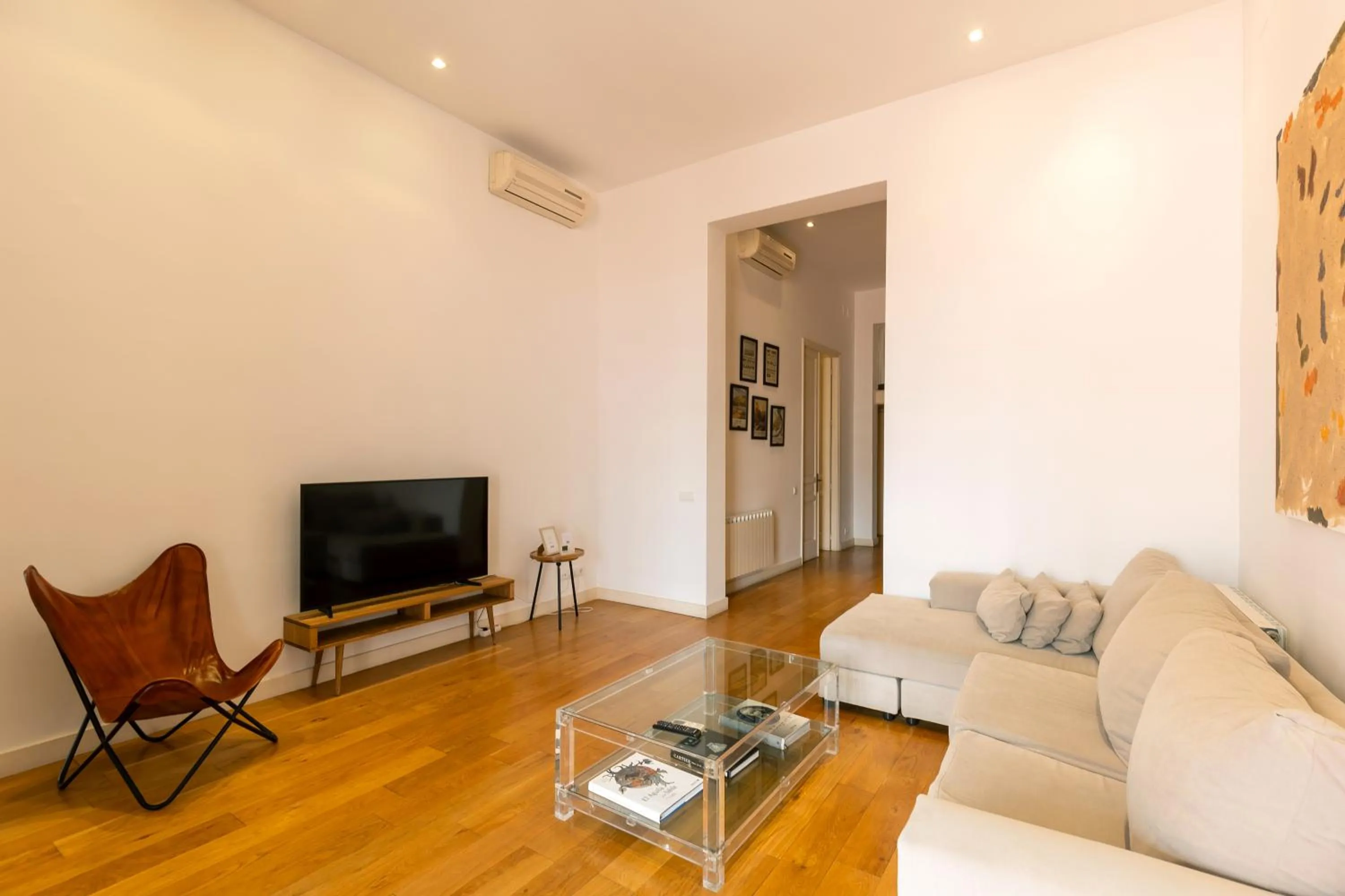 Living room in BCN Apartments 41