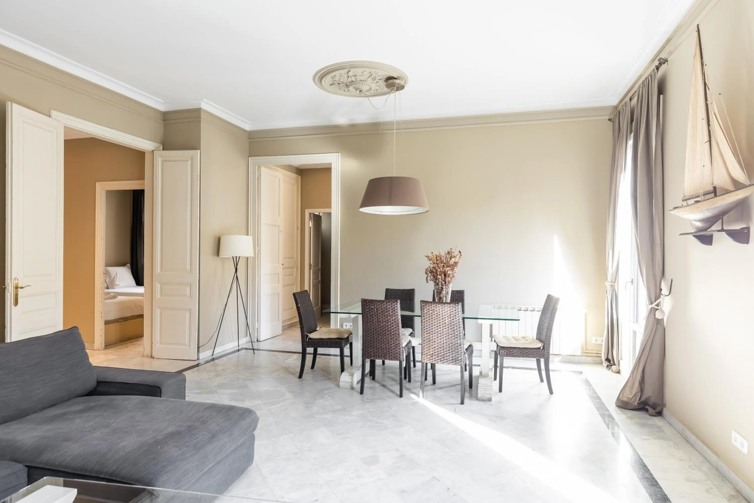 Dinner in BCN Apartments 41