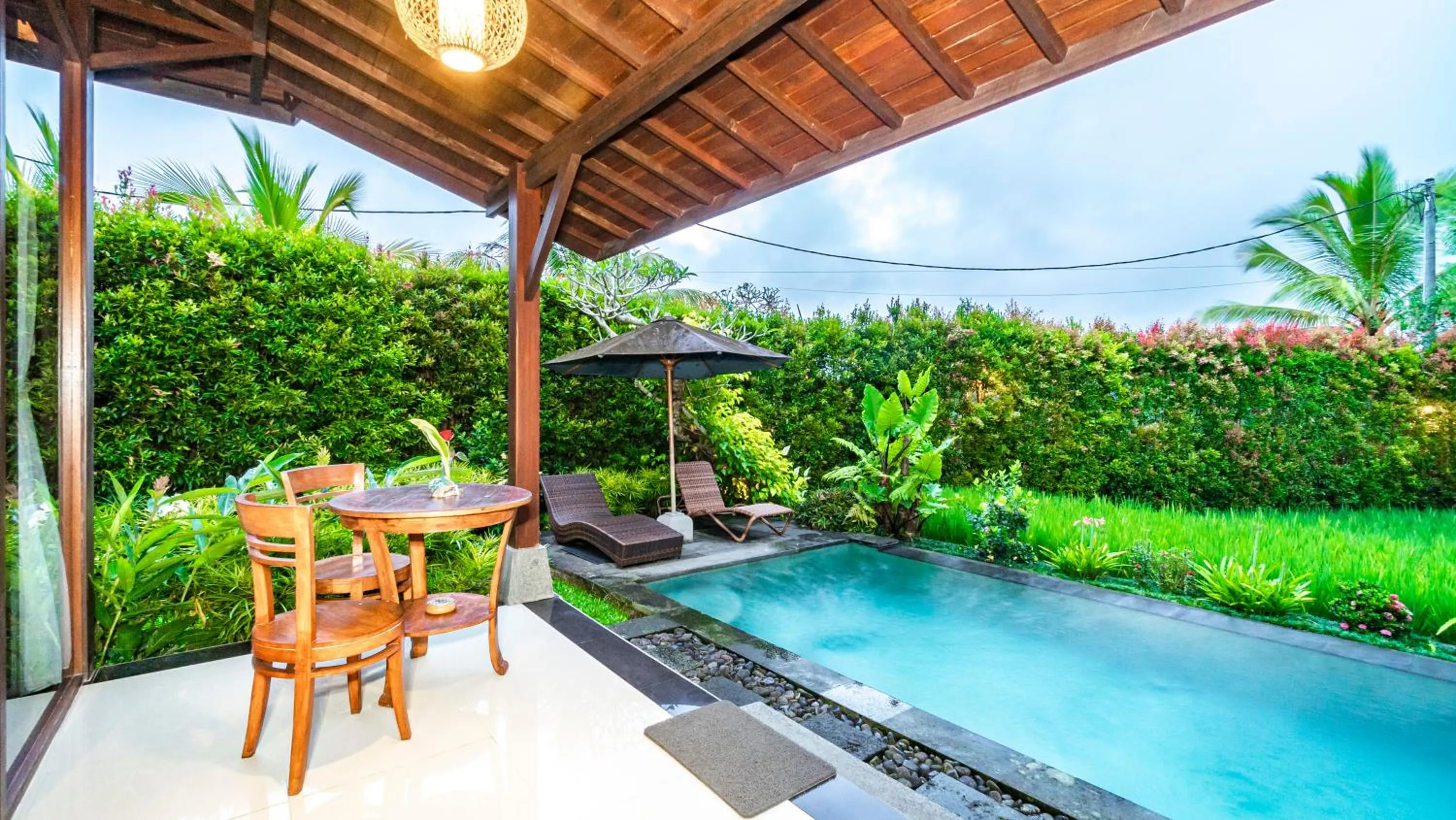 Spring in Uma Kakul Villas