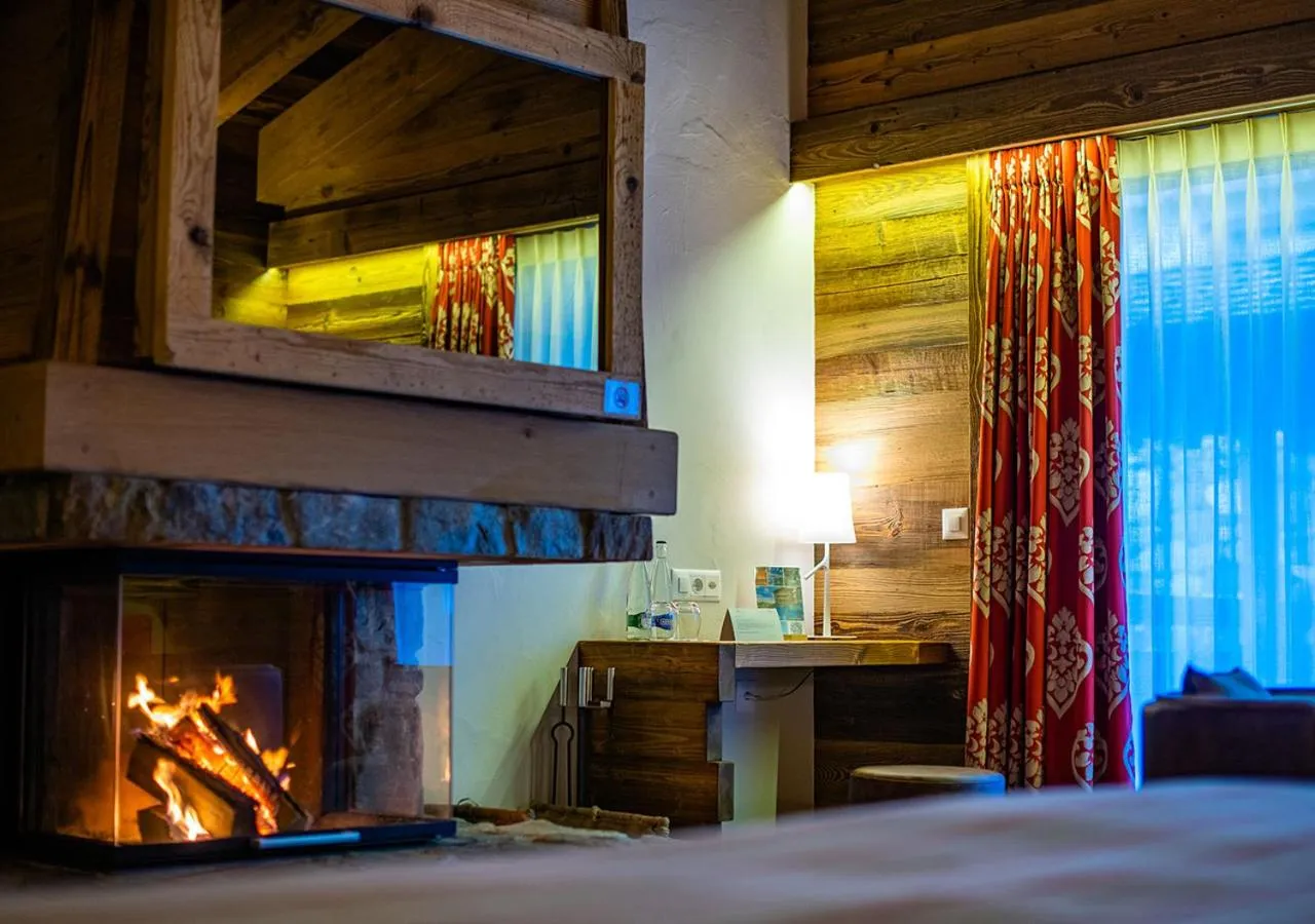 flat iron, Bed in Nendaz 4 Vallées & SPA 4* Superior