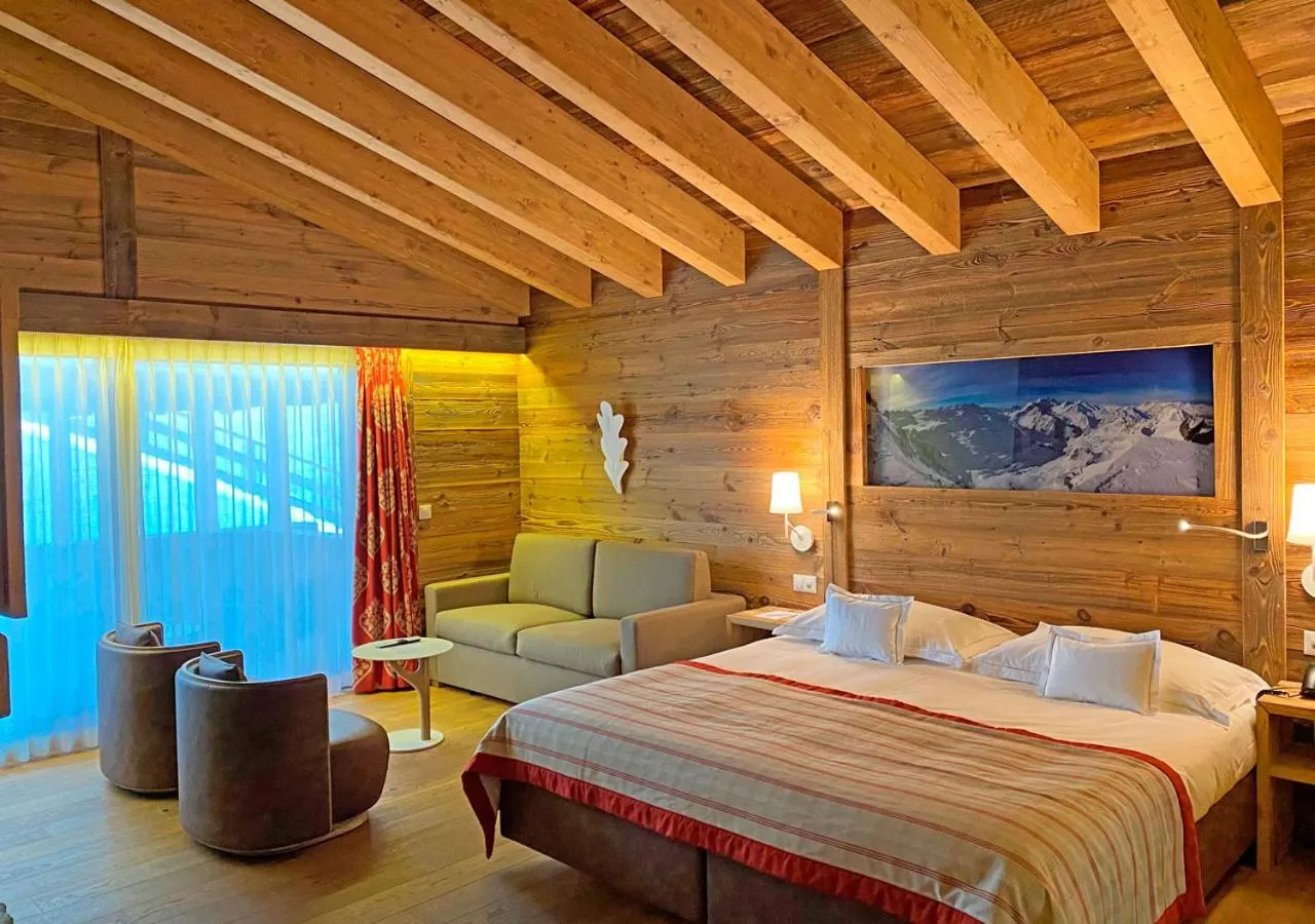 Bedroom, Bed in Nendaz 4 Vallées & SPA 4* Superior