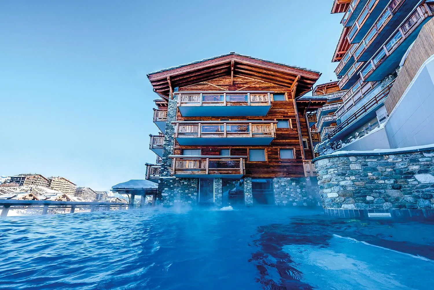 Property building in Nendaz 4 Vallées & SPA 4* Superior