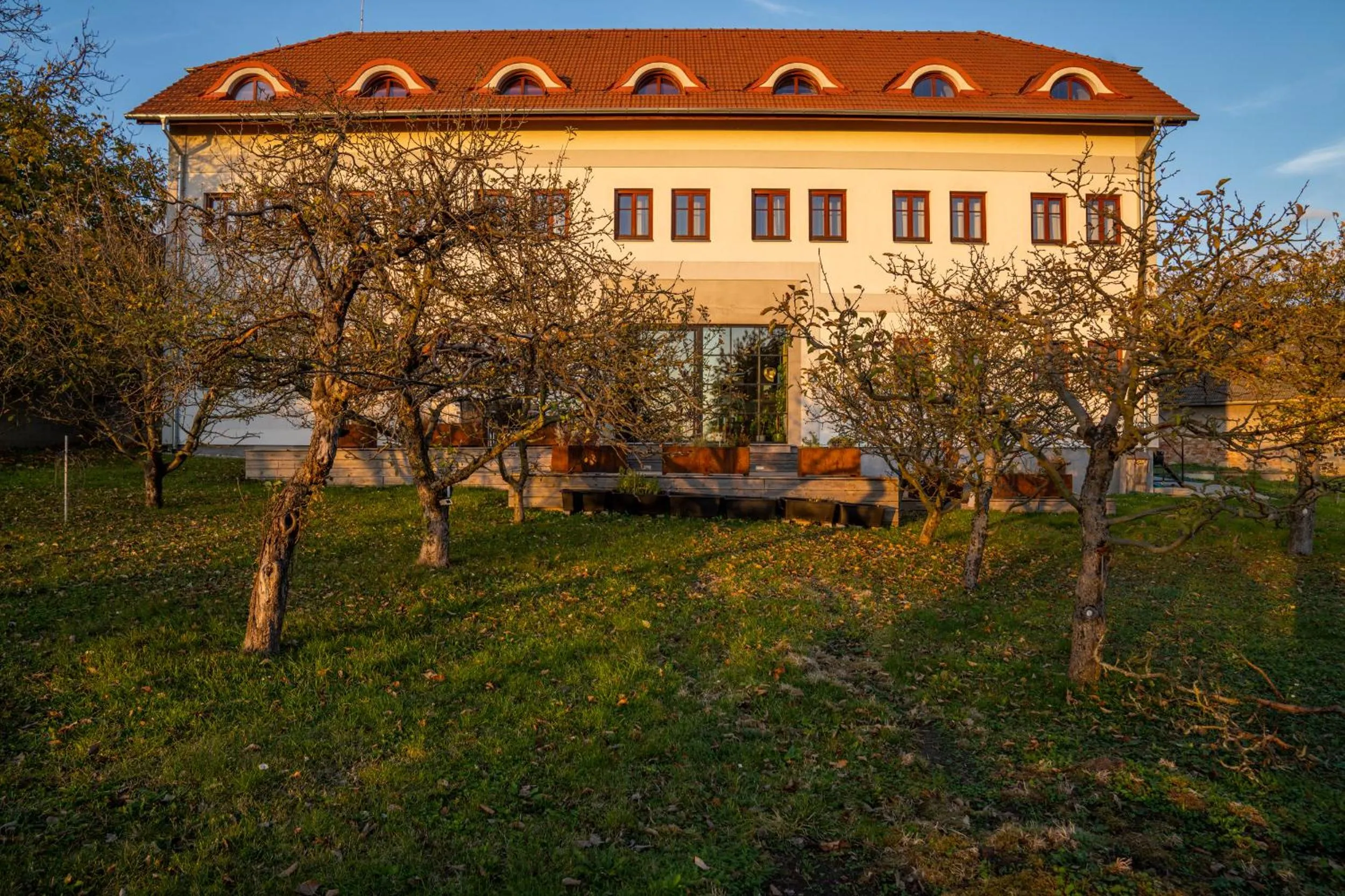 Property building in Hotel Grunt