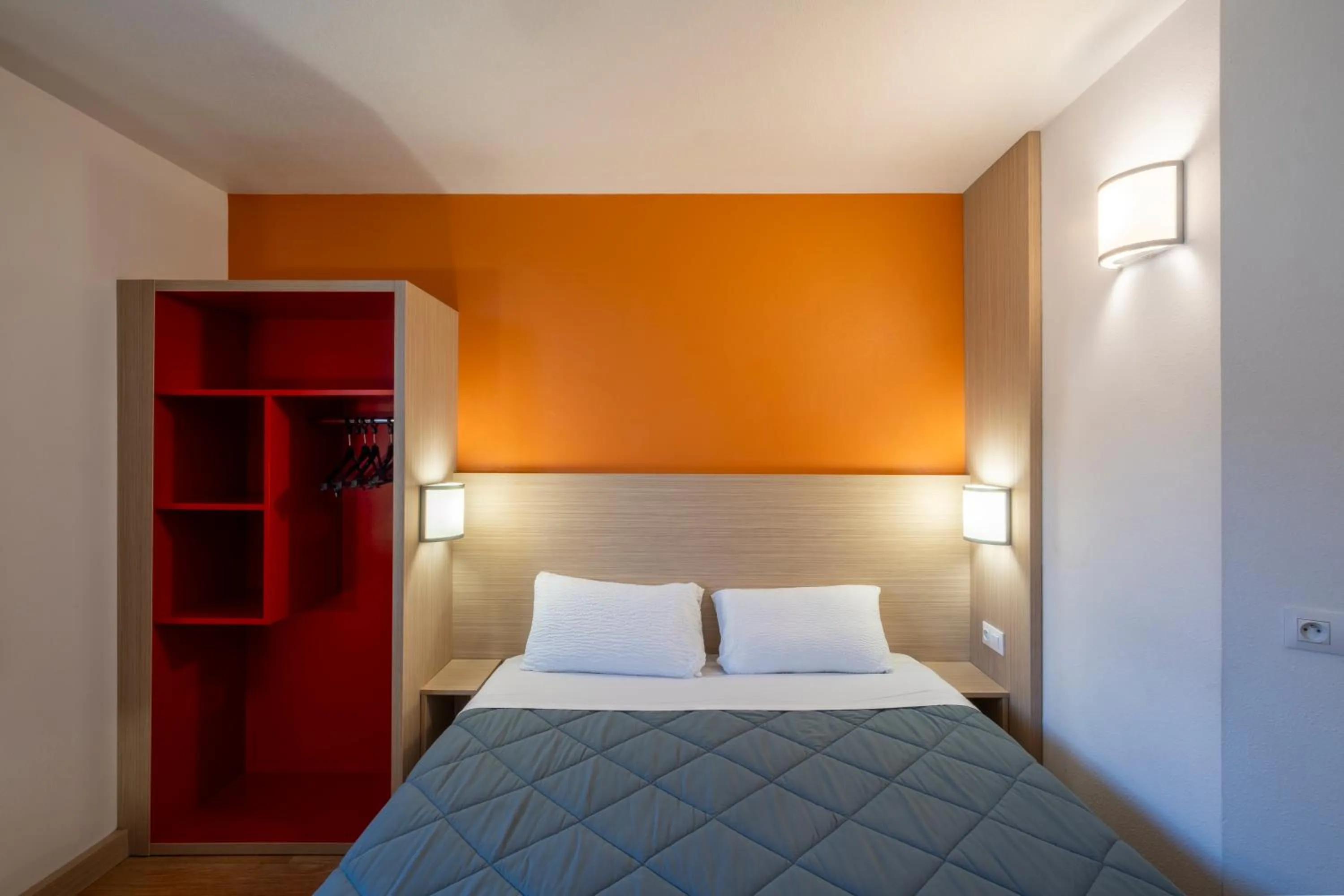 Bed in Première Classe Roissy - Aéroport CDG - Le Mesnil-Amelot