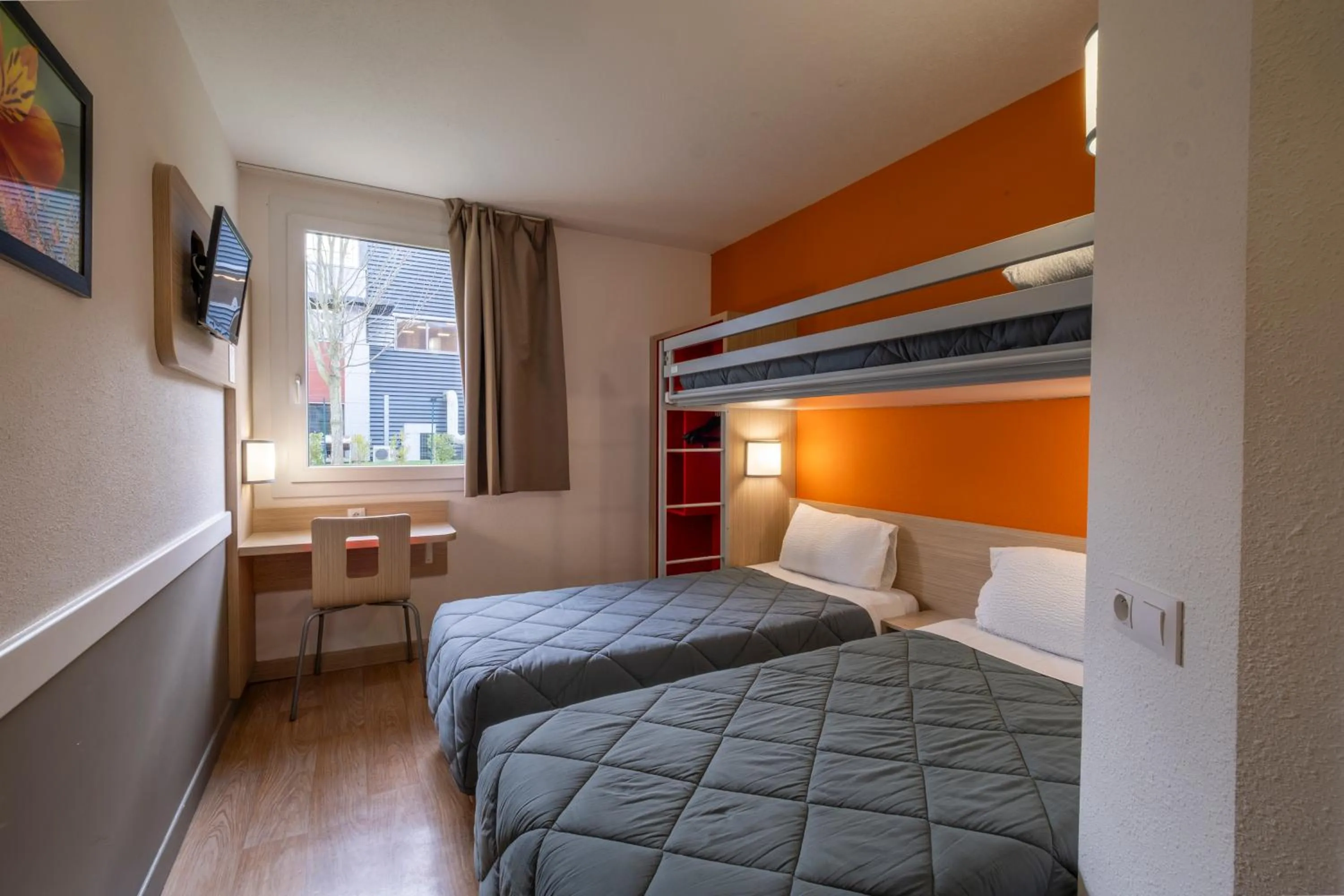 Bed in Première Classe Roissy - Aéroport CDG - Le Mesnil-Amelot