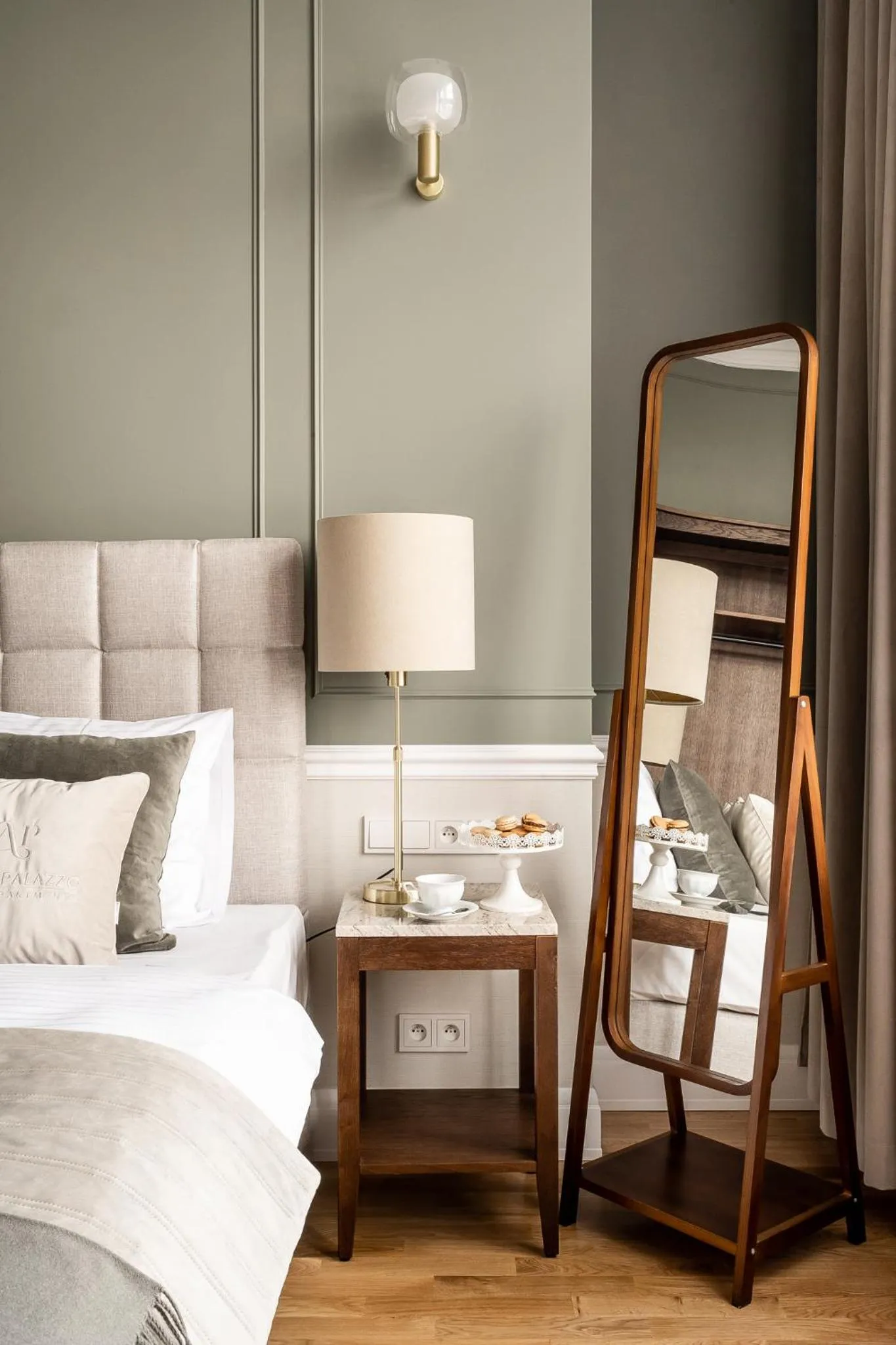 Decorative detail, Bed in Avanti Palazzo