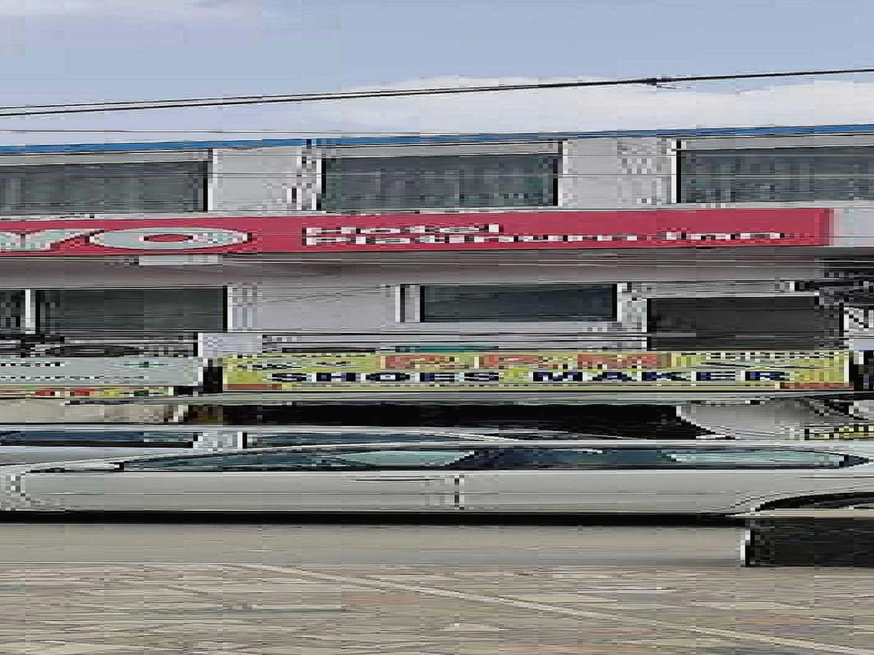 Facade/entrance in Hotel O Platinum Inn