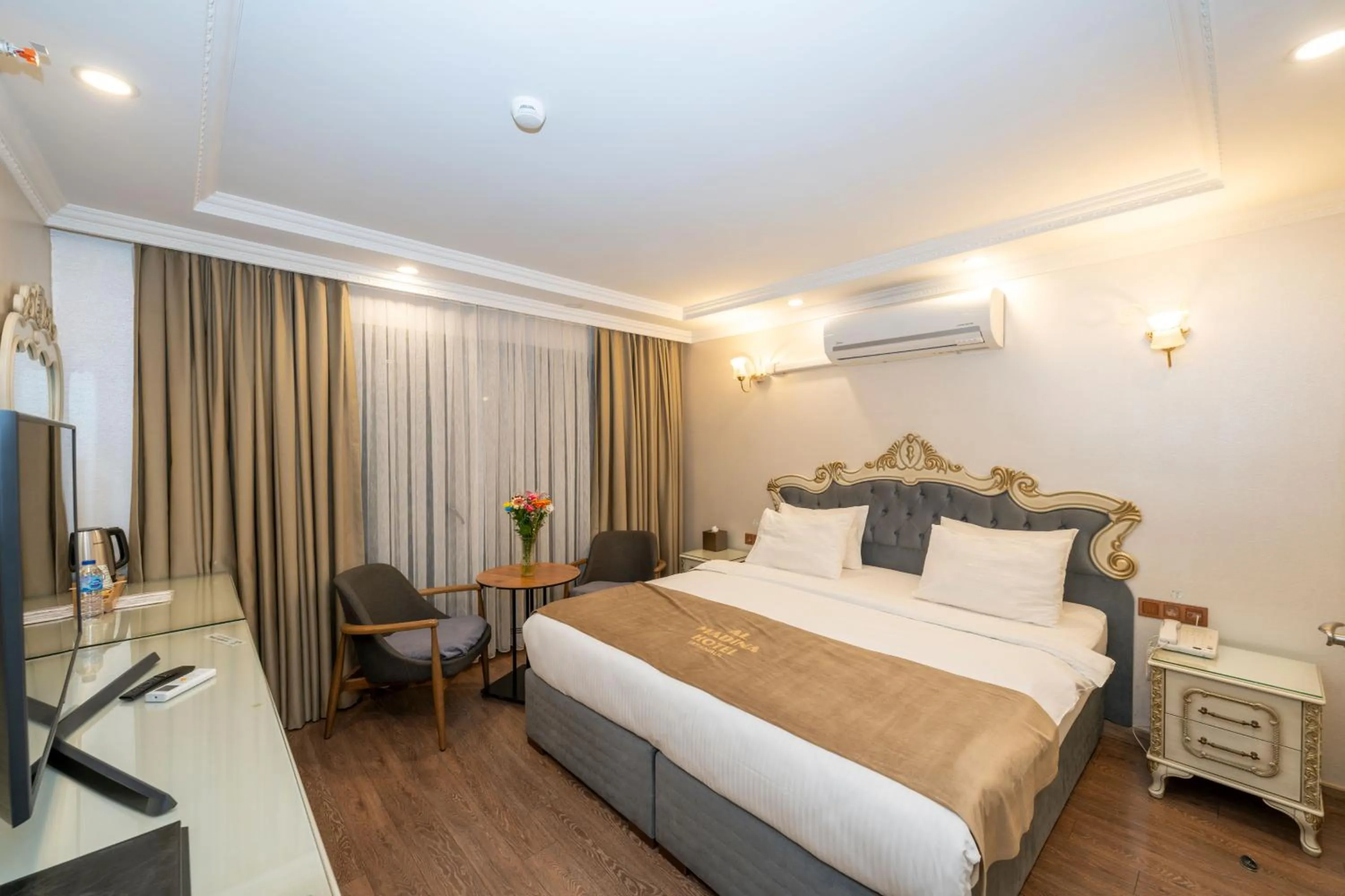 Bed in Almadina Hotel Istanbul