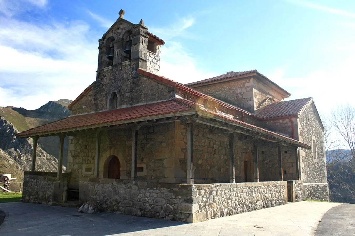 Nearby landmark in Hotel Rural Llerau