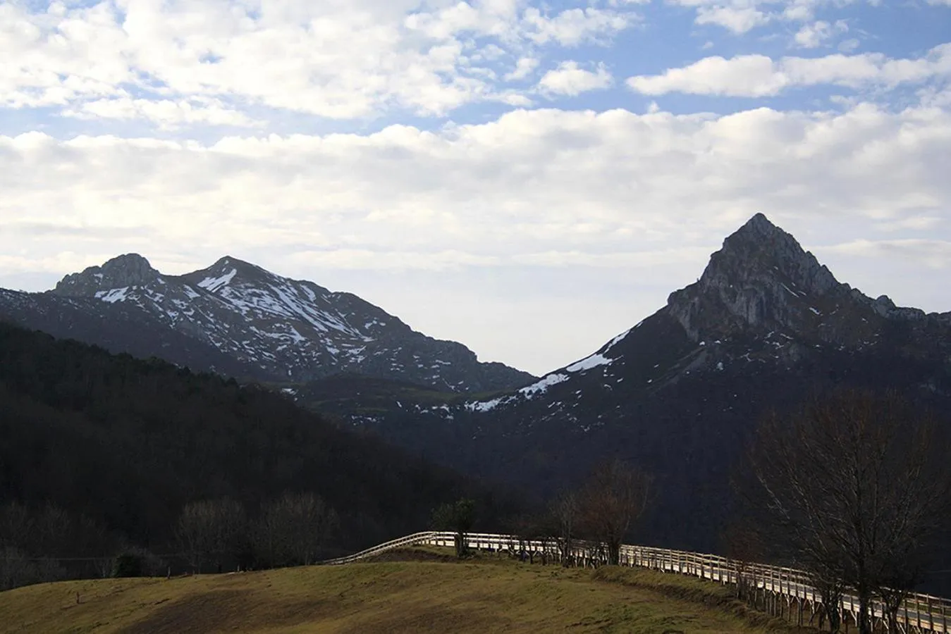 Natural landscape in Hotel Rural Llerau