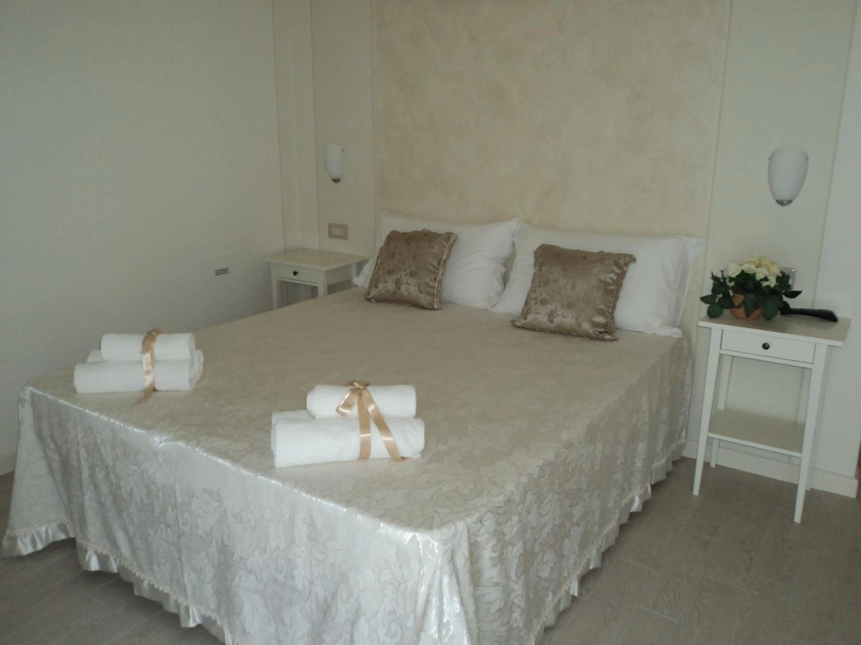 Shower, Bed in Bed & Breakfast Giardini di Corte