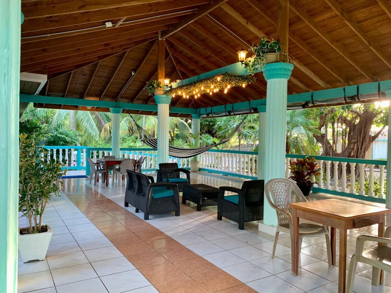 Property building in Seagrape Plantation Resort & Dive Center