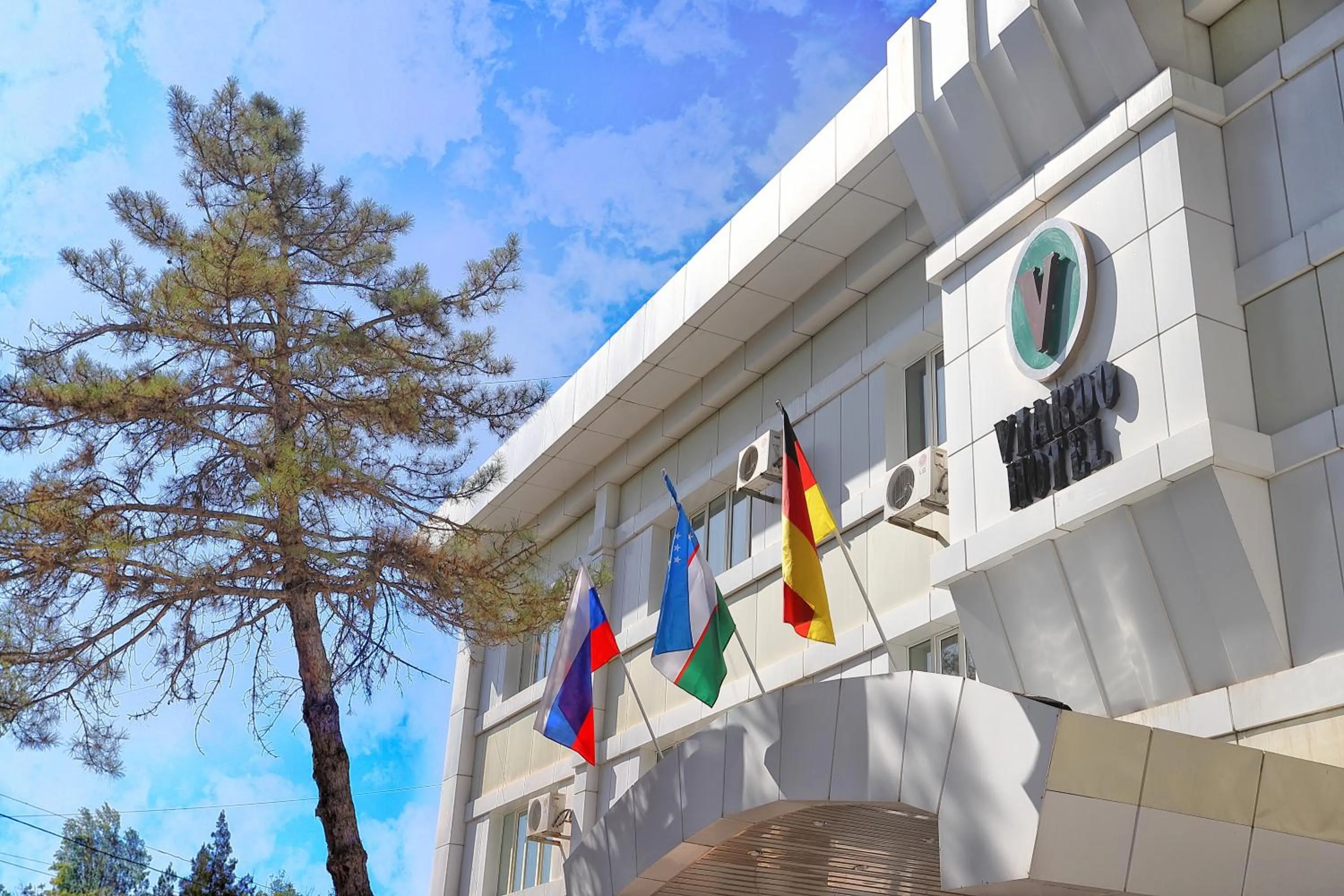 Property building in VIARDO Hotel