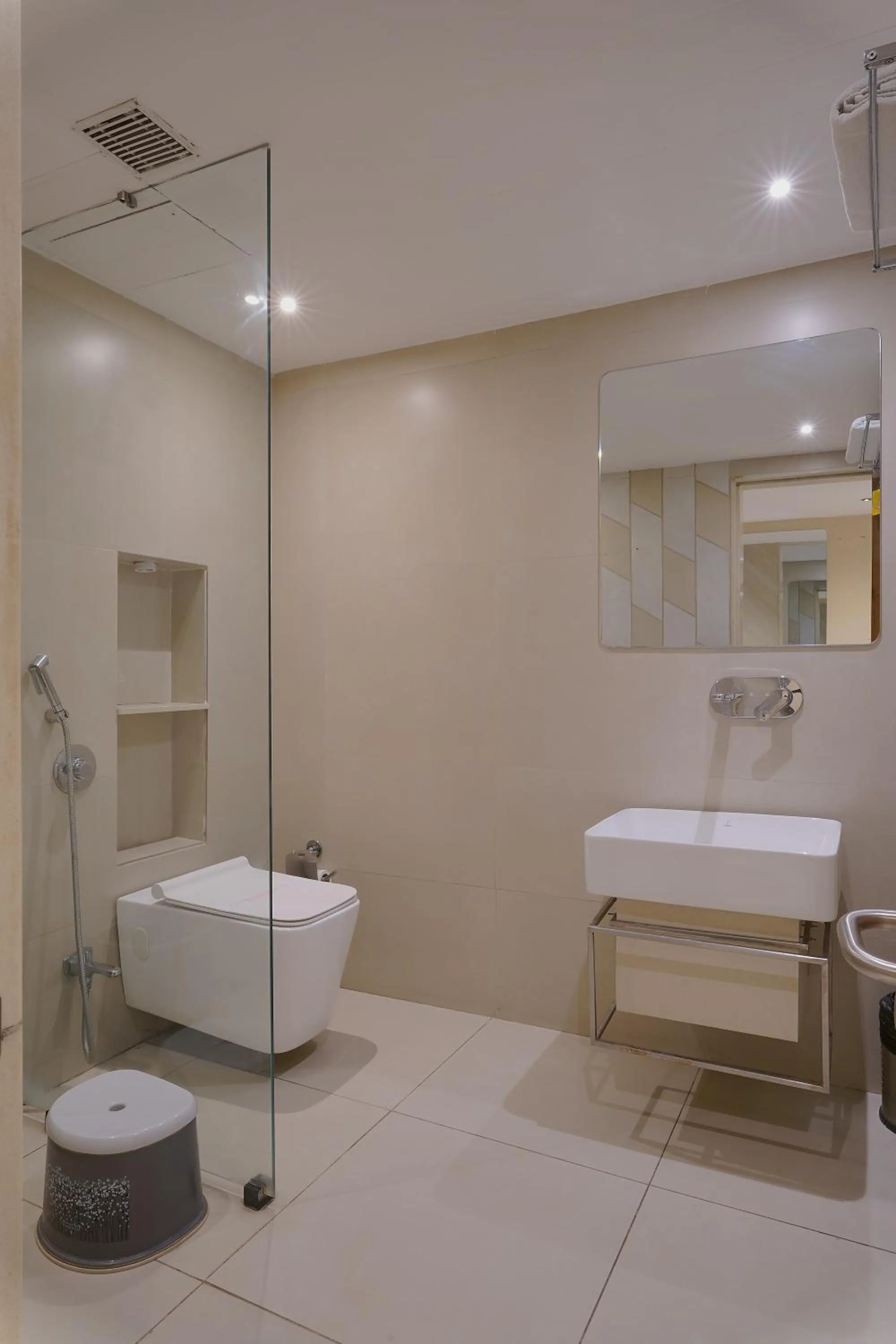 Bathroom in Artilla Inn