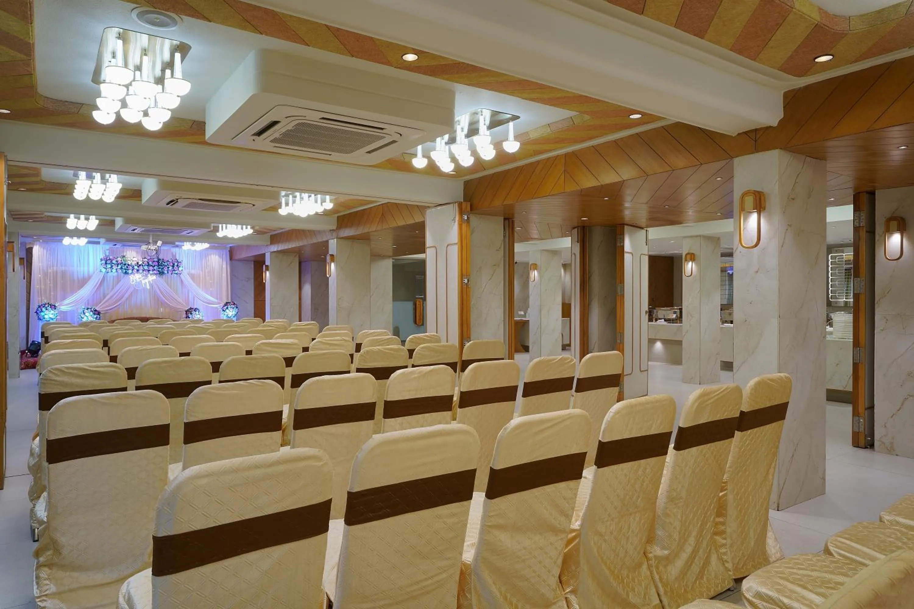 Banquet/Function facilities in Artilla Inn