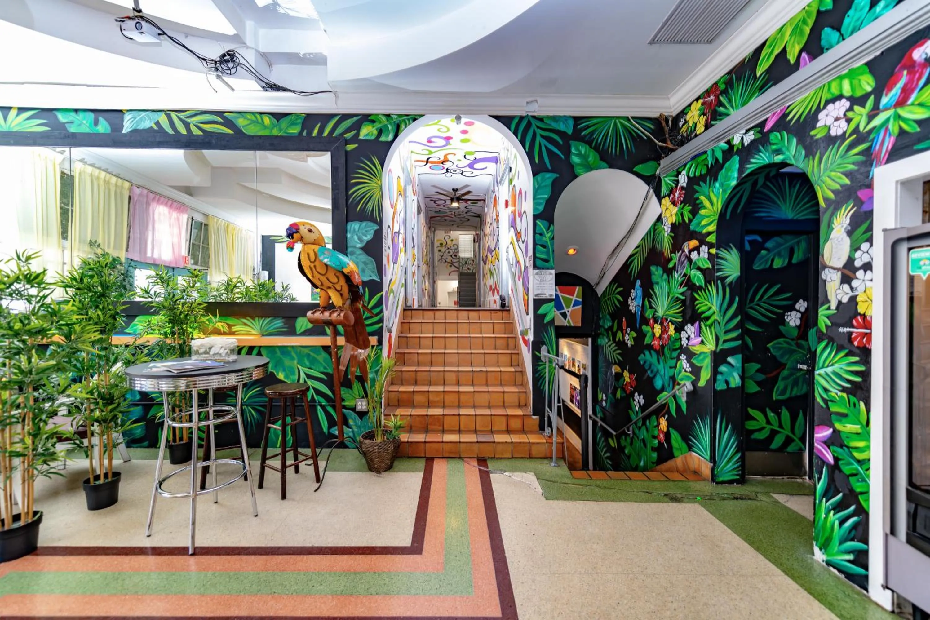 Facade/entrance in South Beach Rooms and Hostel