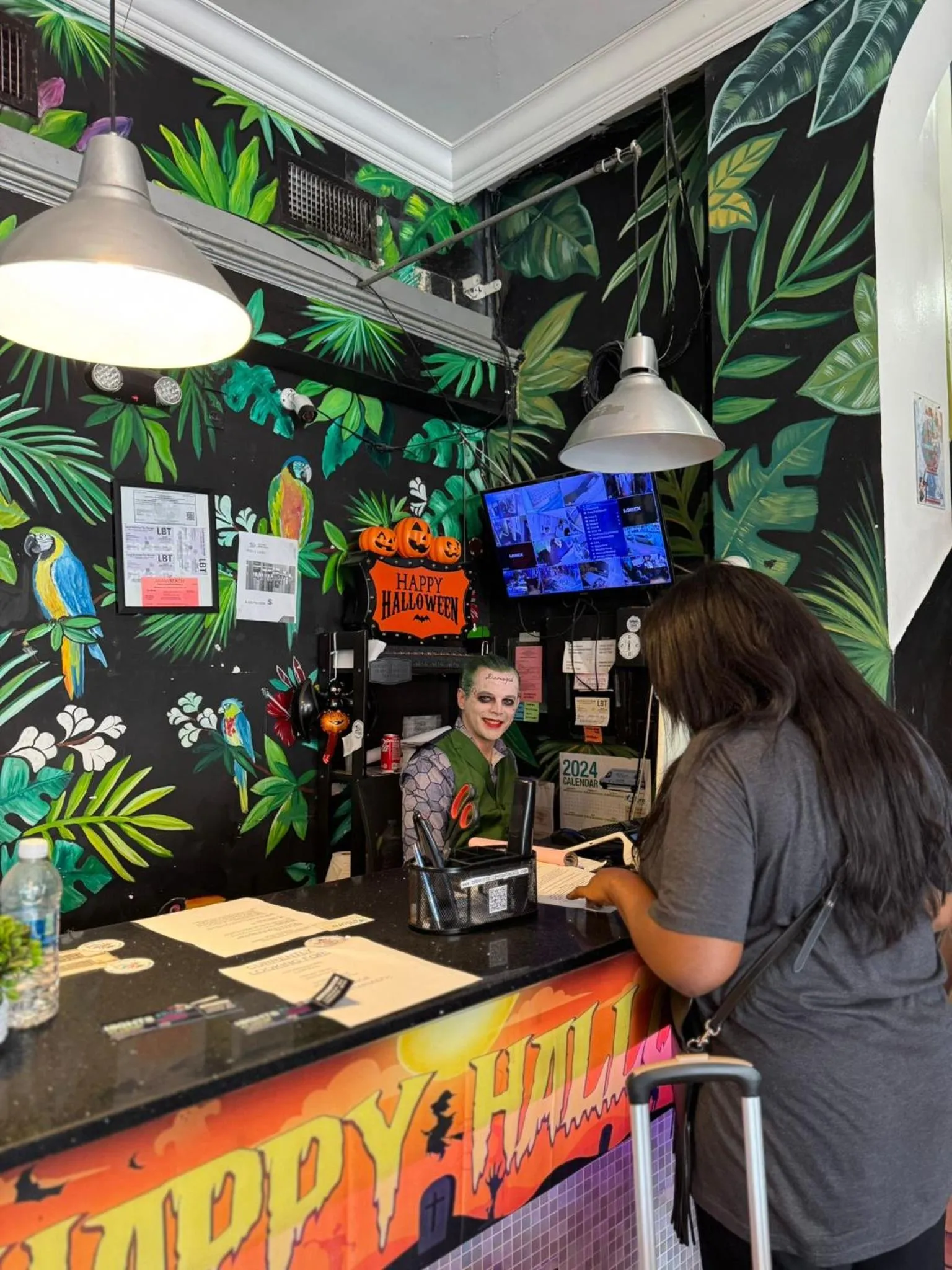 South Beach Rooms and Hostel