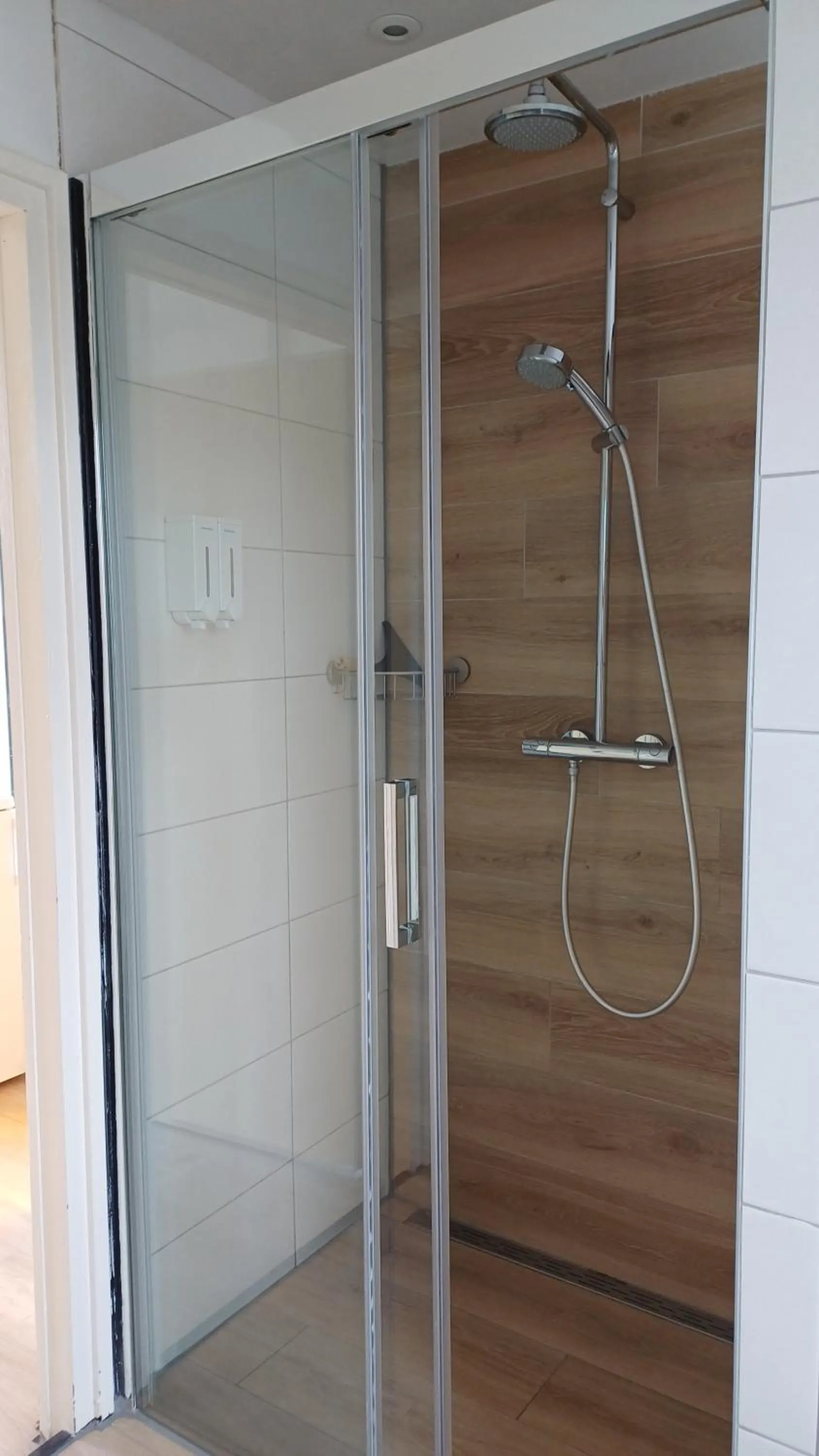 Shower in Bed & Breakfast de Koepeltjes