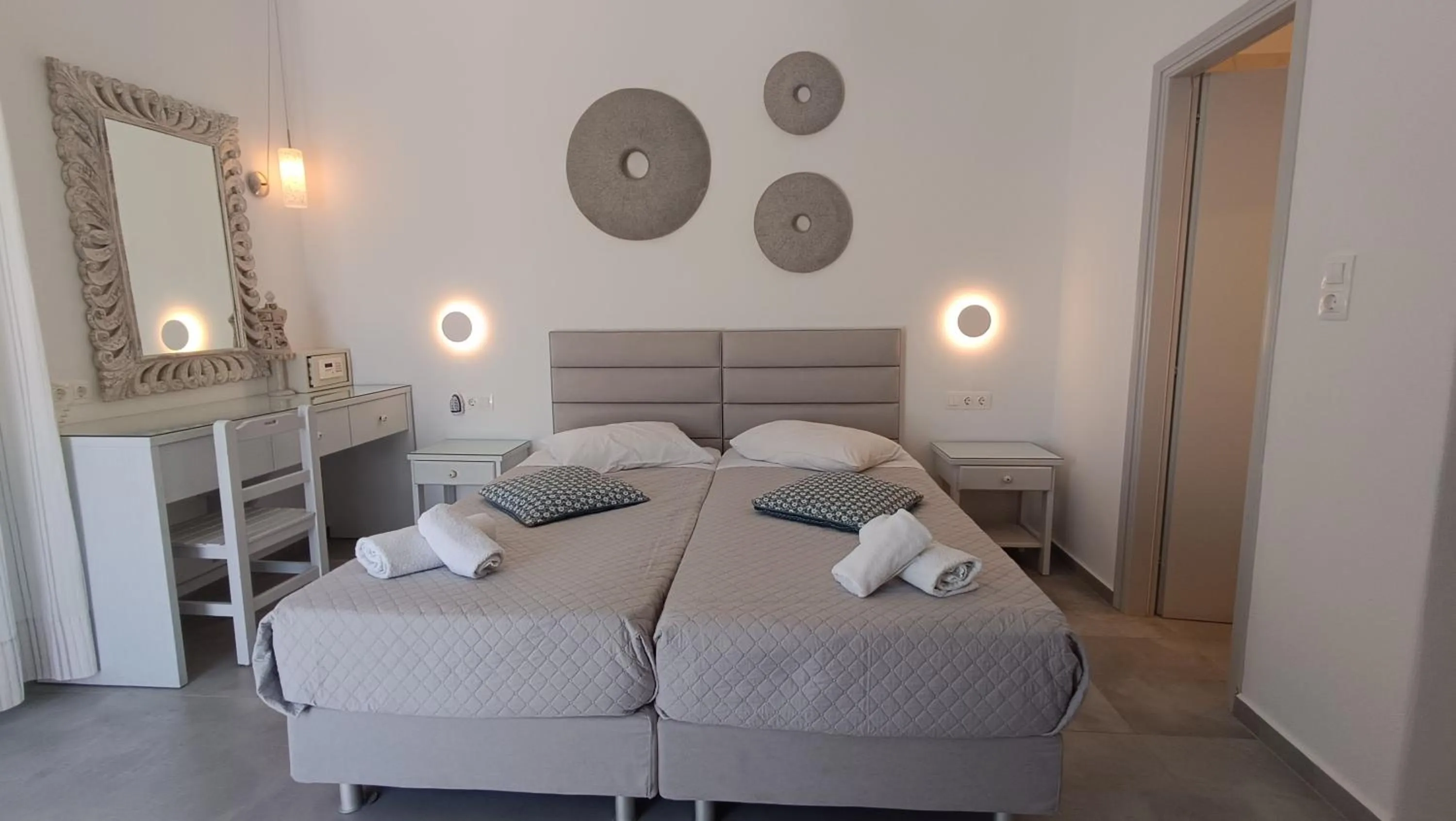 Bed in Cyclades Studios