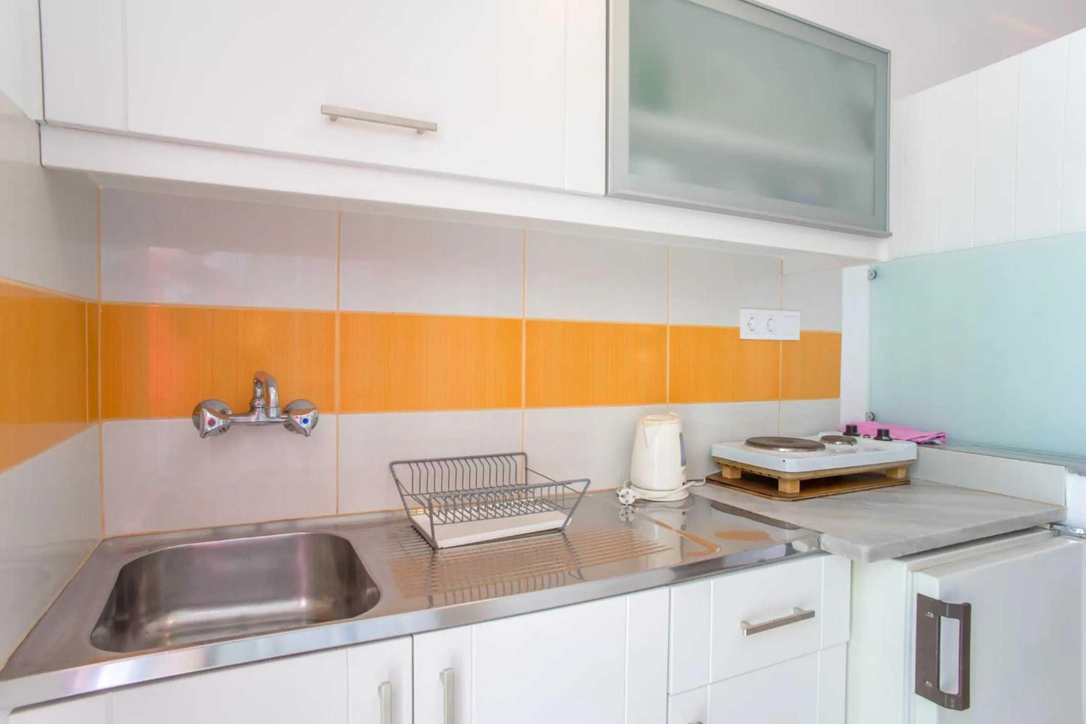 Kitchen or kitchenette in Cyclades Studios