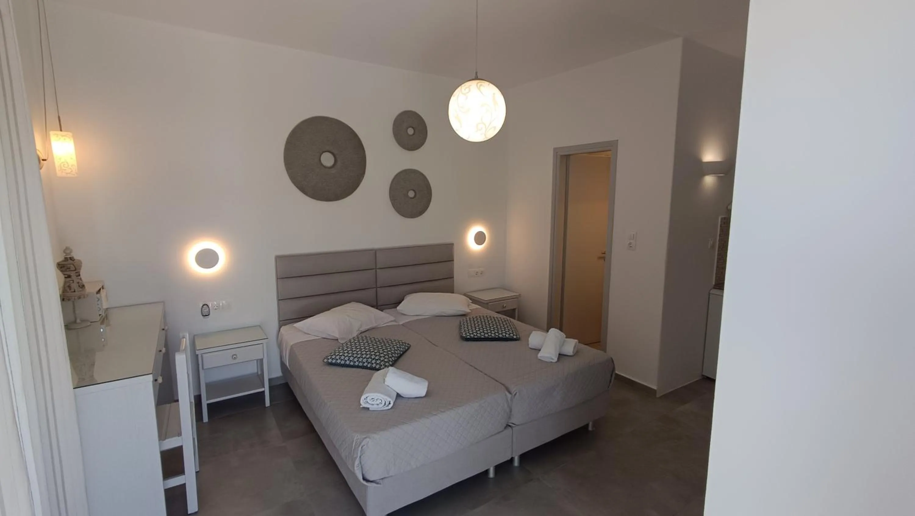 Bed in Cyclades Studios