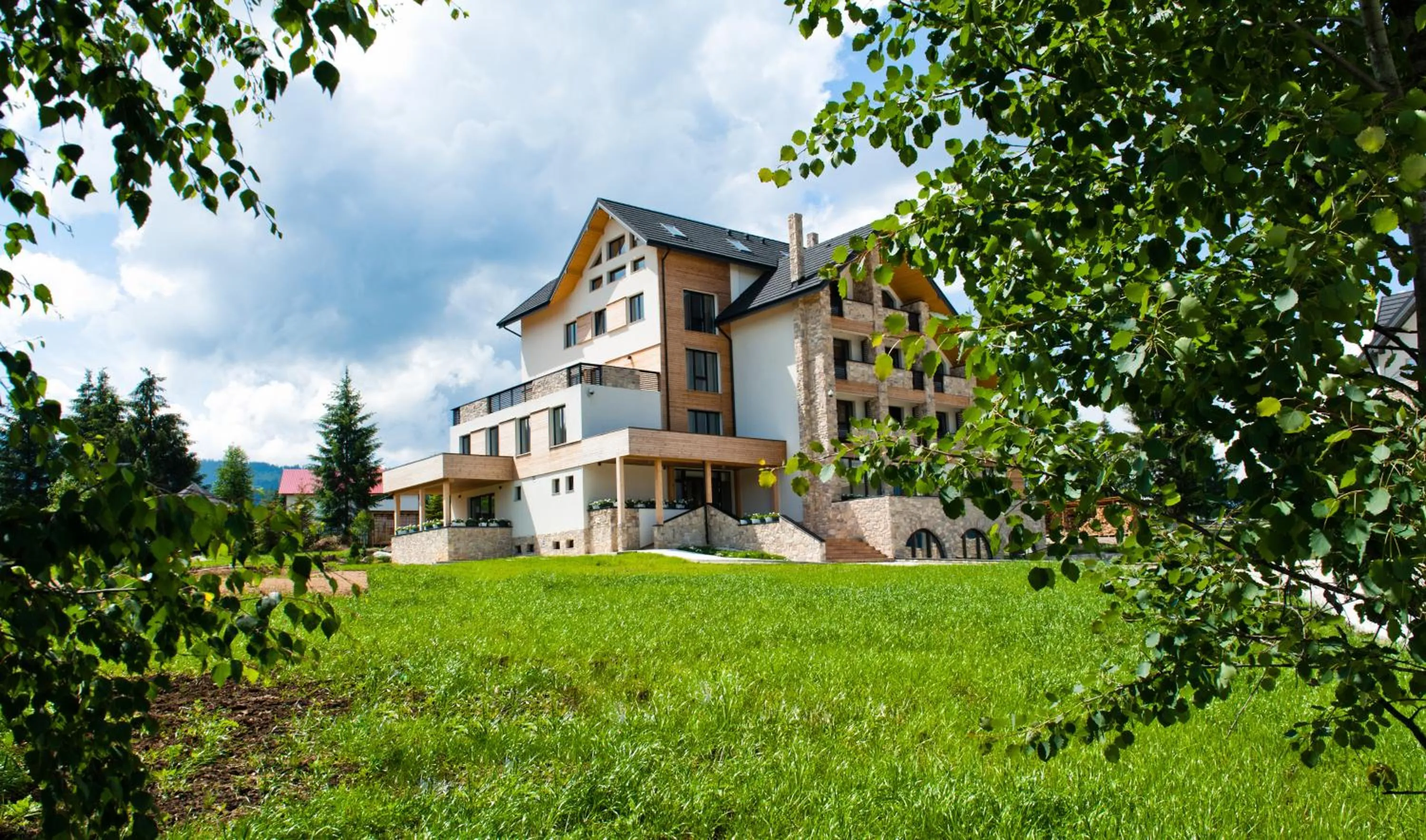 Property building in Domeniul Dornei