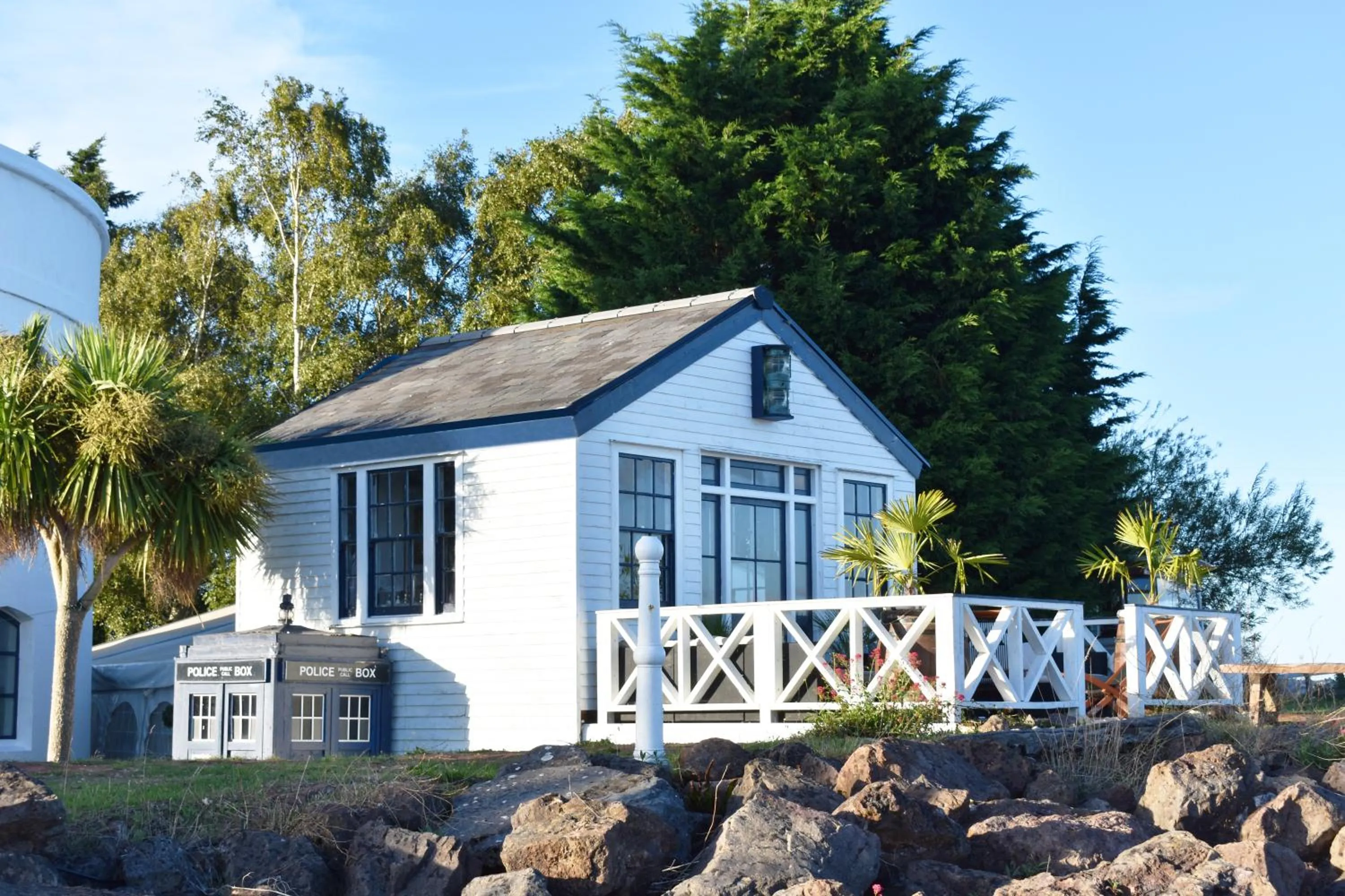 Property building in The West Usk Lighthouse Lightkeepers Lodge