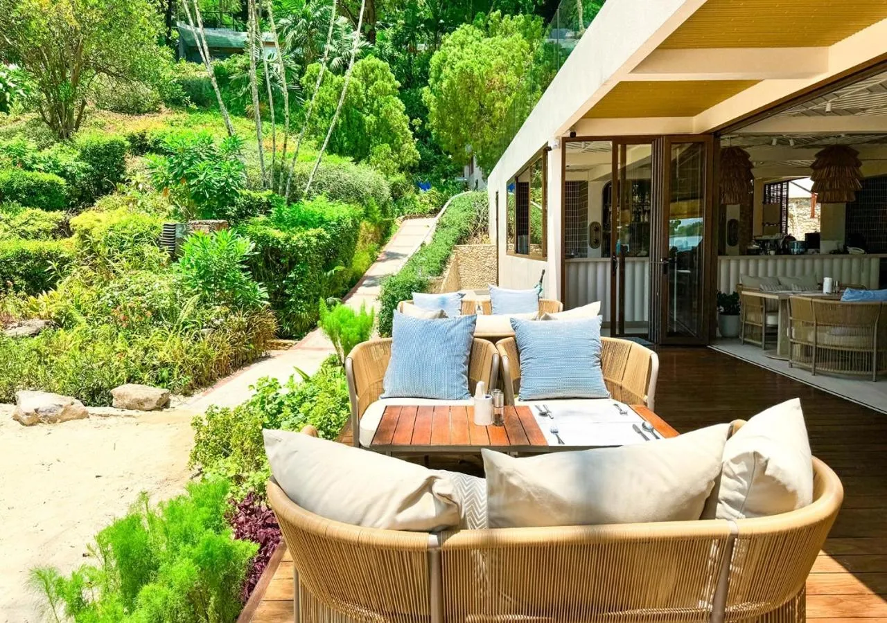 Restaurant/places to eat in SYLVAN Koh Chang