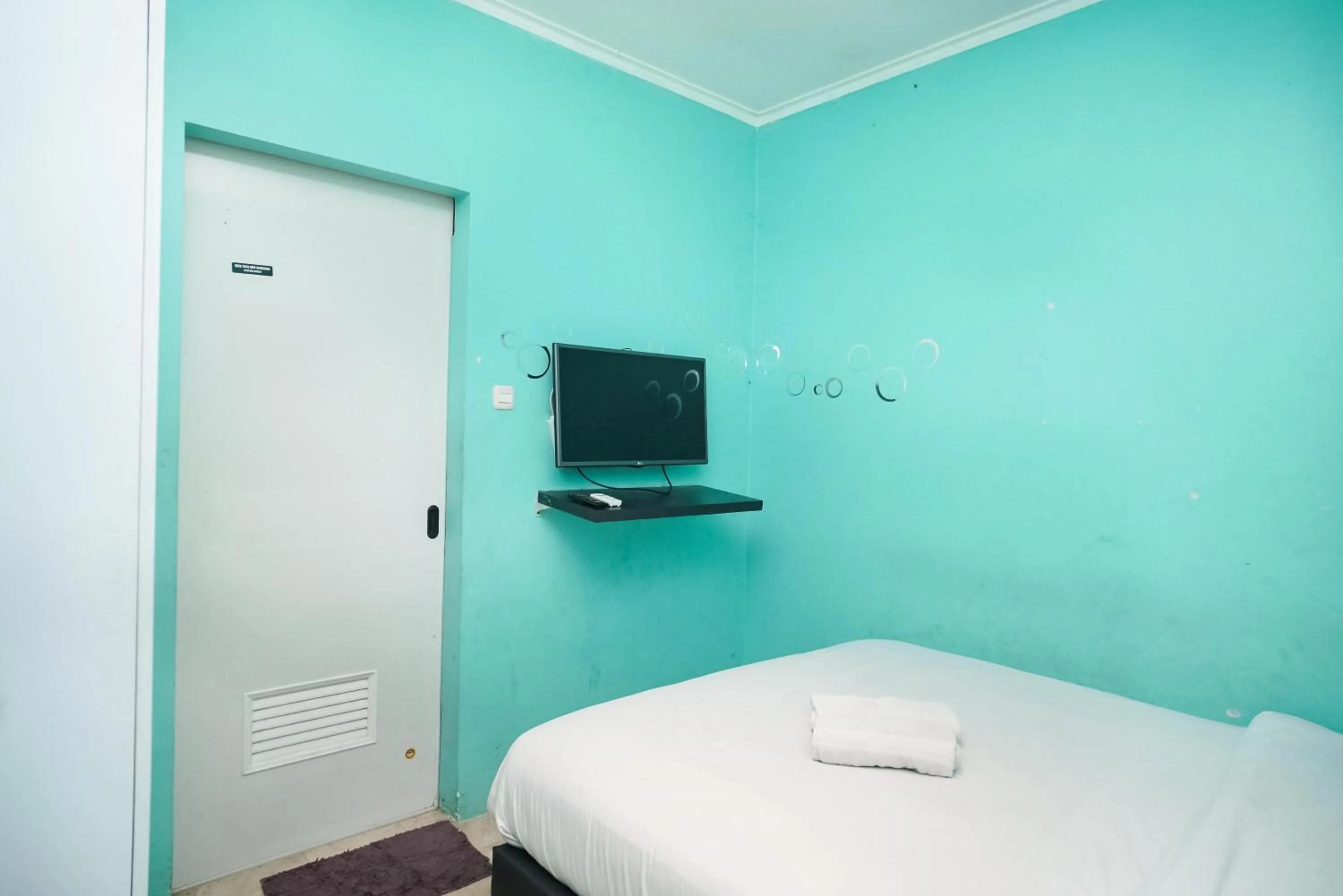 Bedroom in KoolKost near Universitas BINUS Anggrek