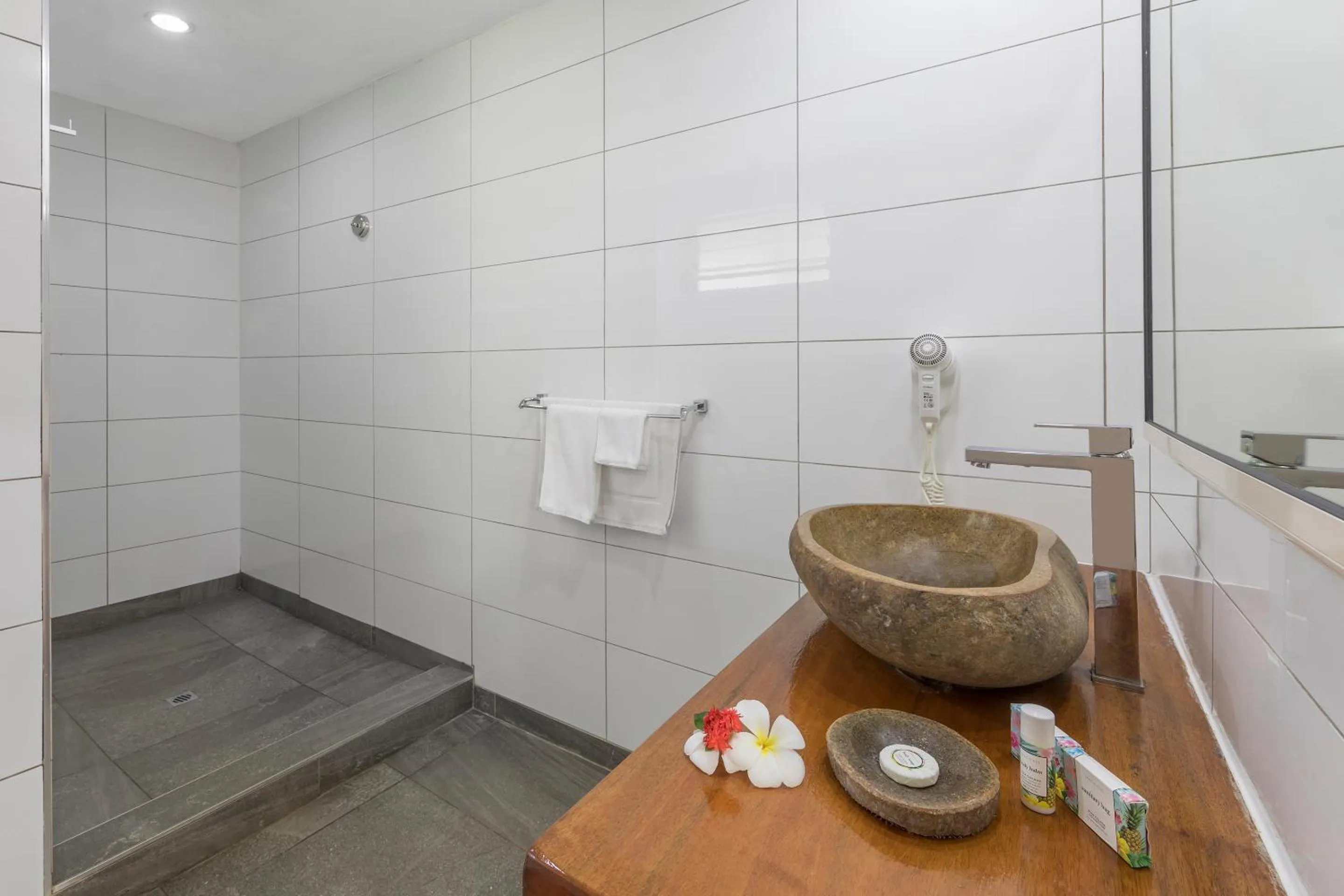 Saletoga Sands Resort & Spa