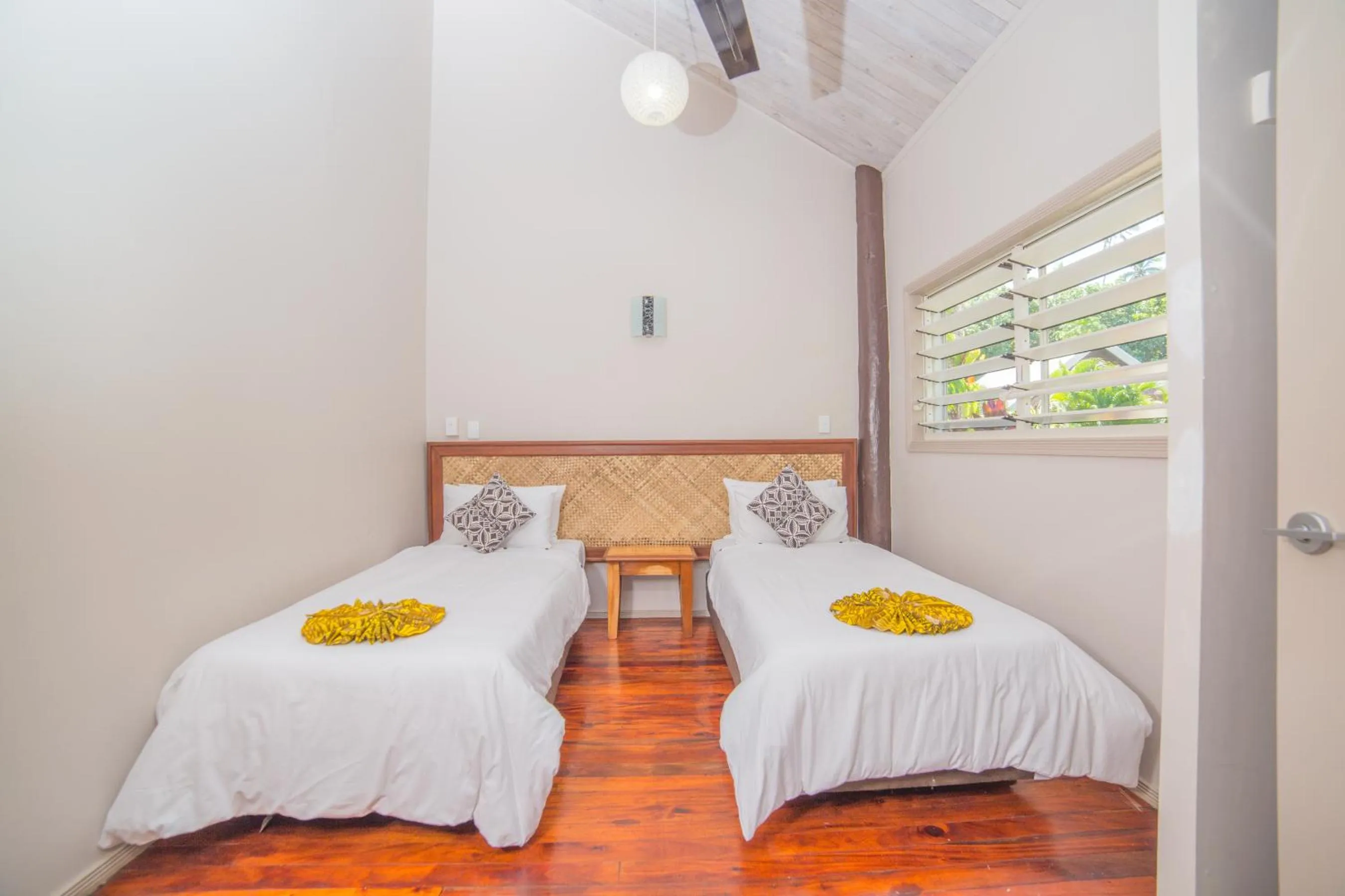 Bed in Saletoga Sands Resort & Spa