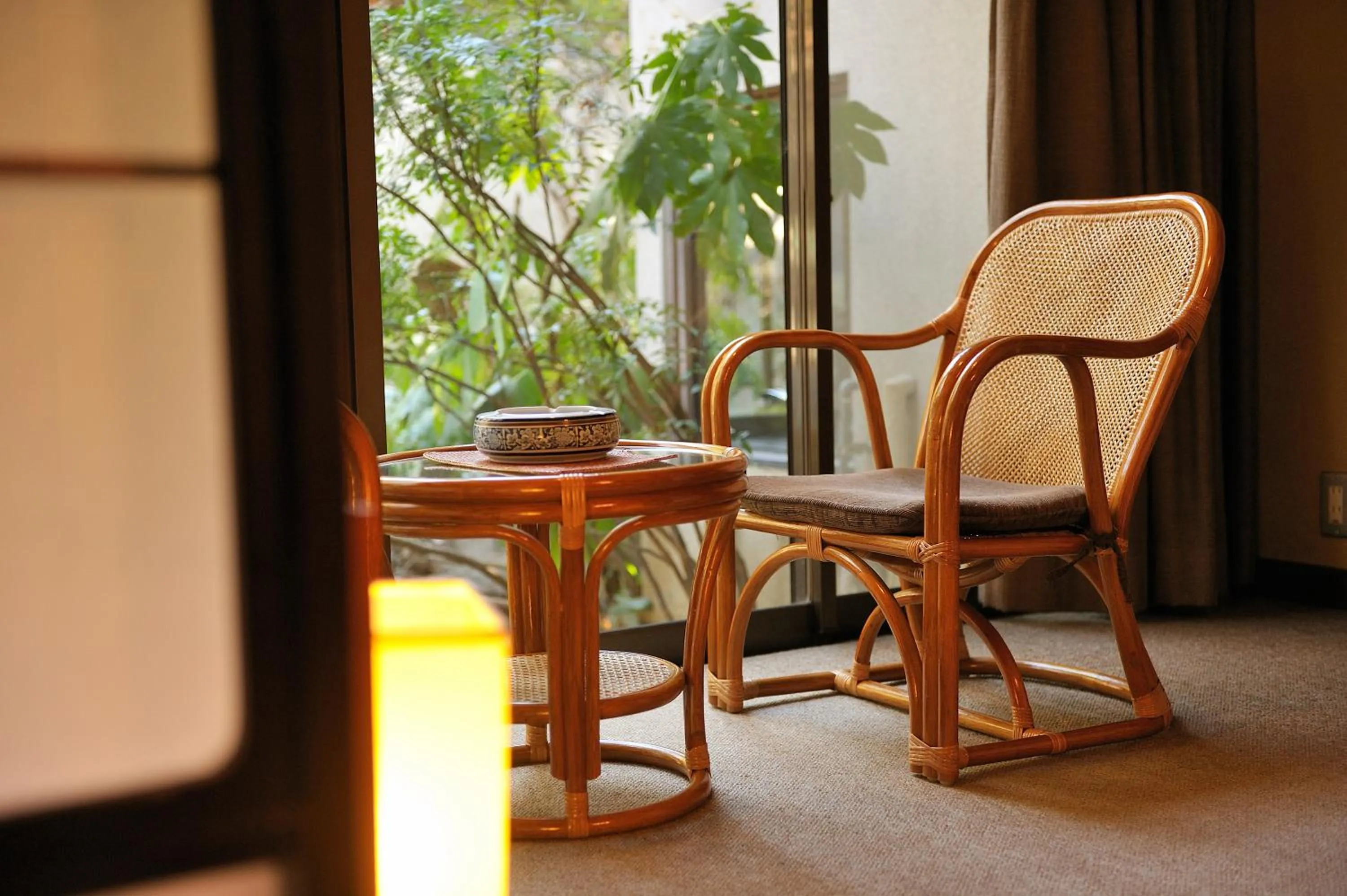 Seating area in Izumiya Zenbe