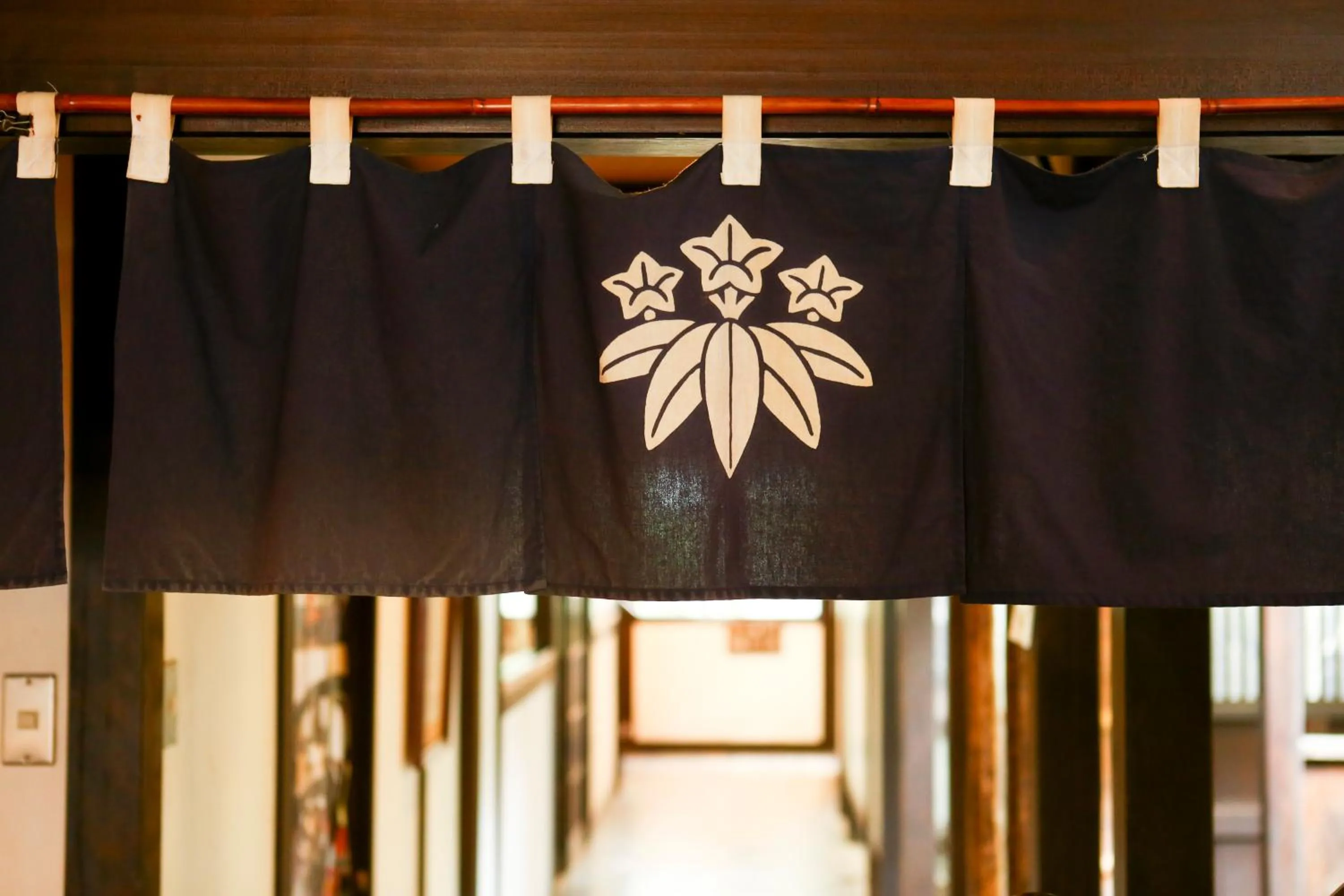 Decorative detail in Izumiya Zenbe