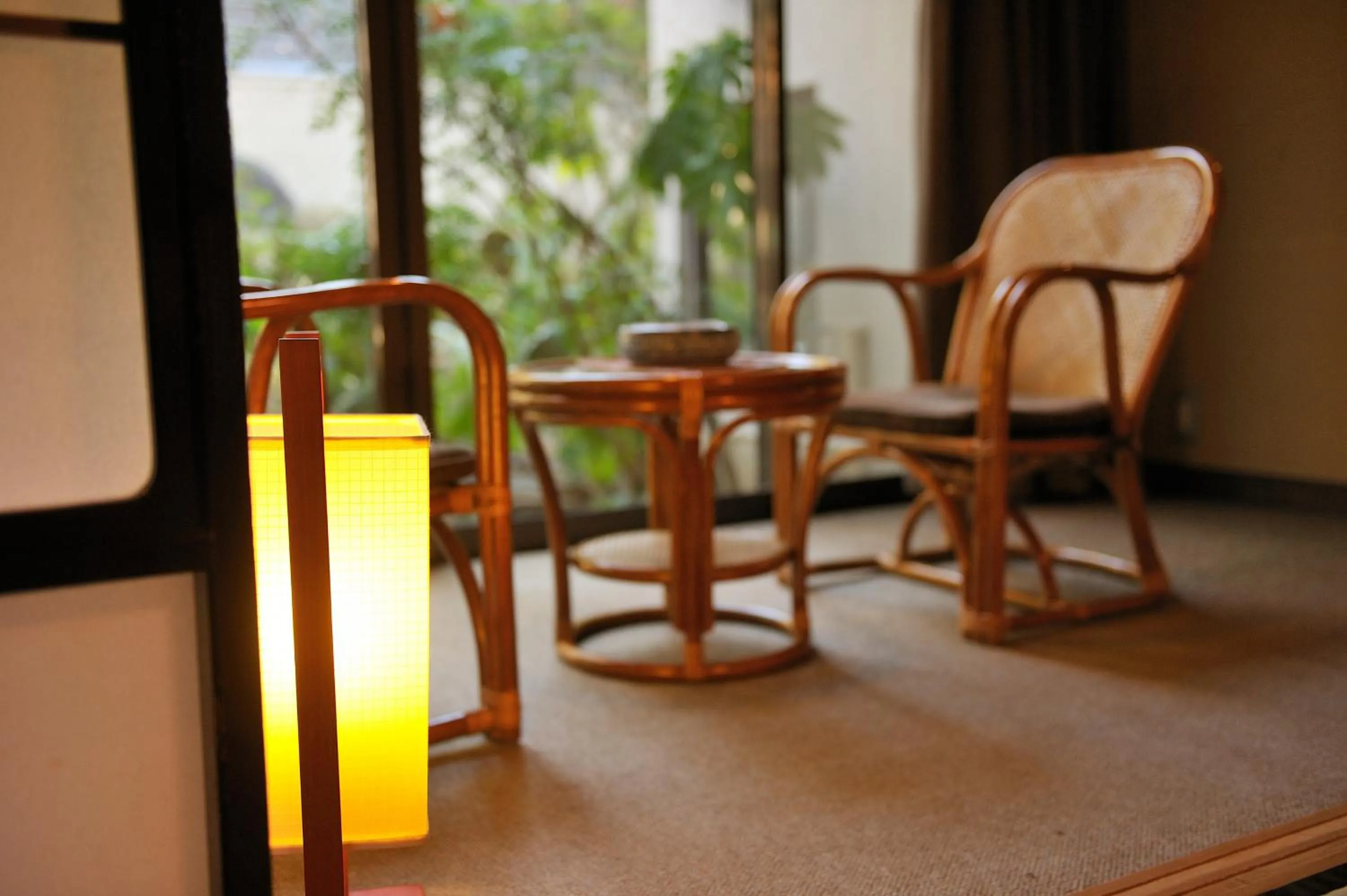 Seating area in Izumiya Zenbe