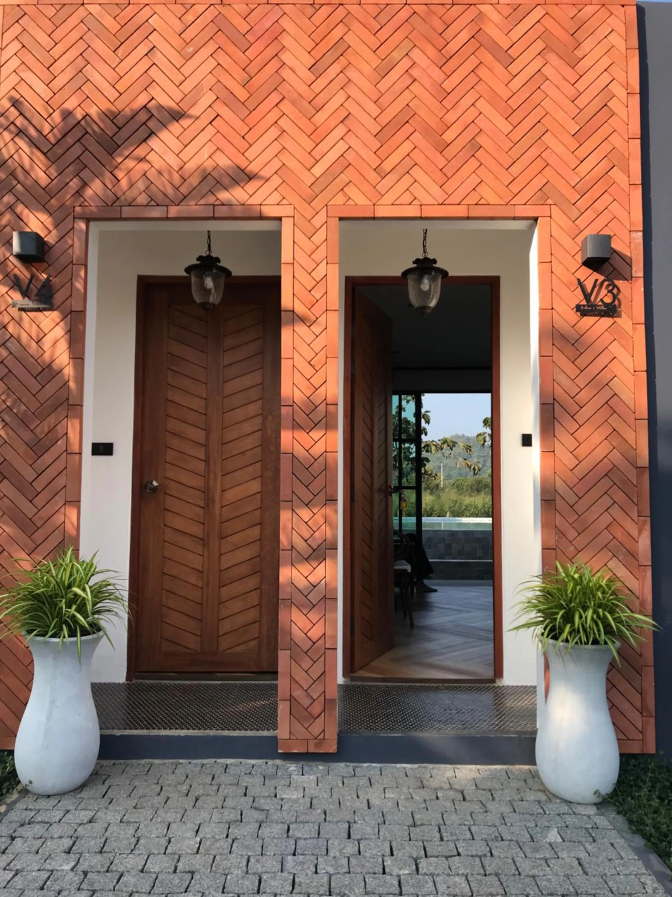 Facade/entrance in Adoor hotel Khao Yai