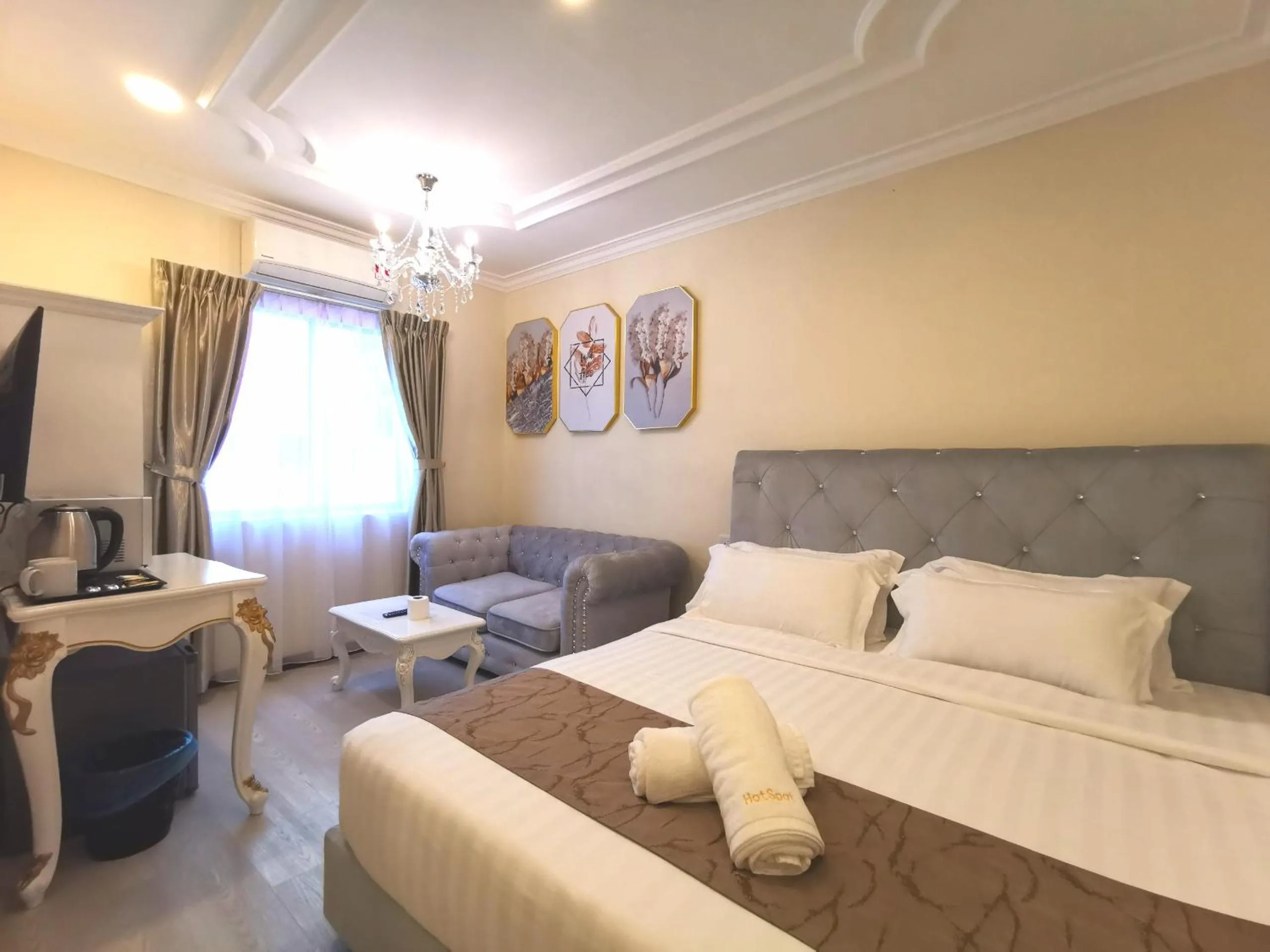 Bed in HotSpot @ City Centre by SSVC