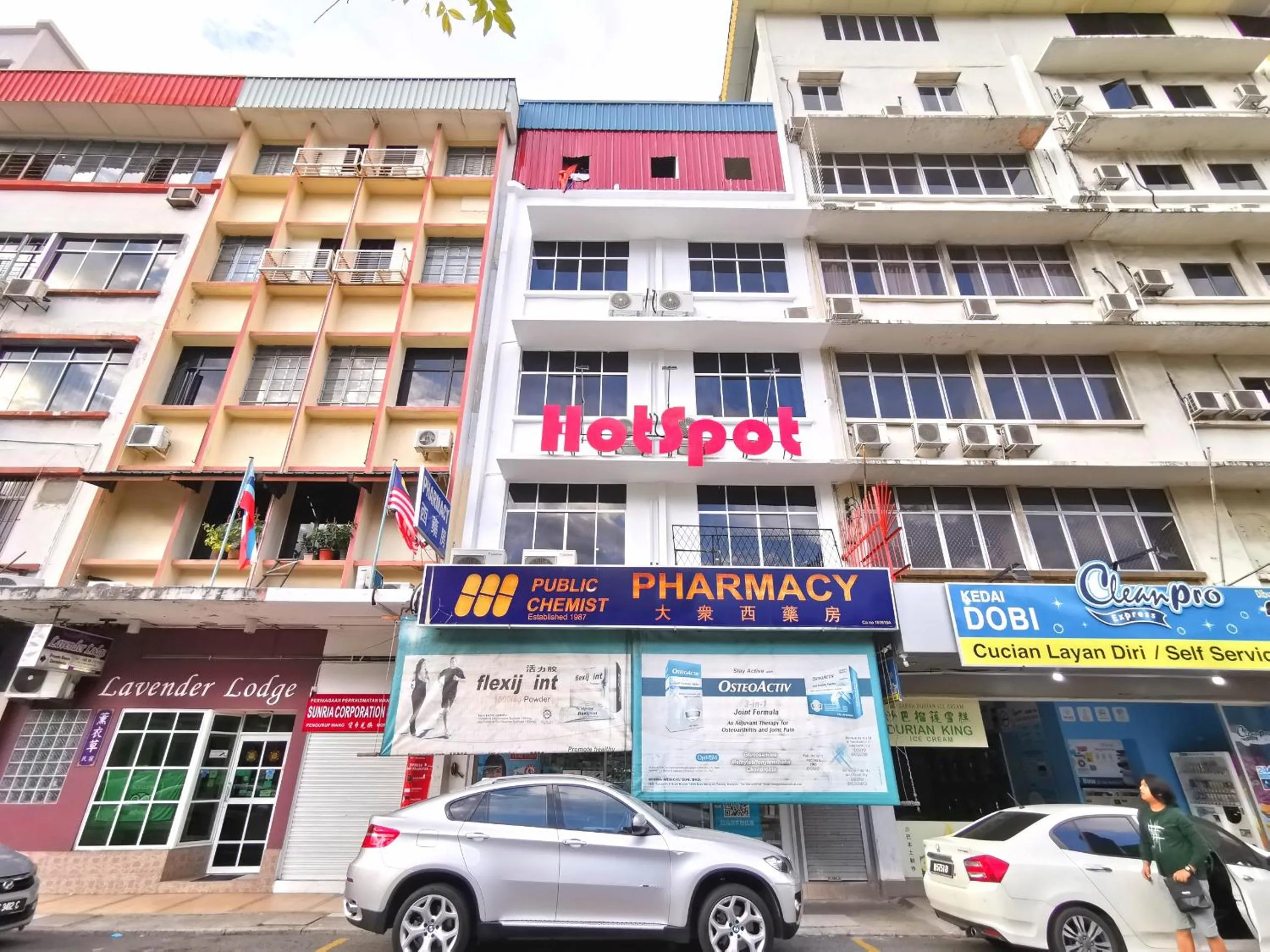 Property building in HotSpot @ City Centre by SSVC